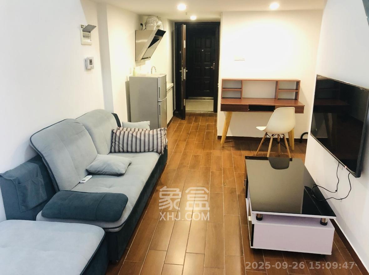 兰亭湾畔 1室1厅1卫 1600.0元/月 兰亭湾畔 1室1厅1卫 1600.0元/月室内图