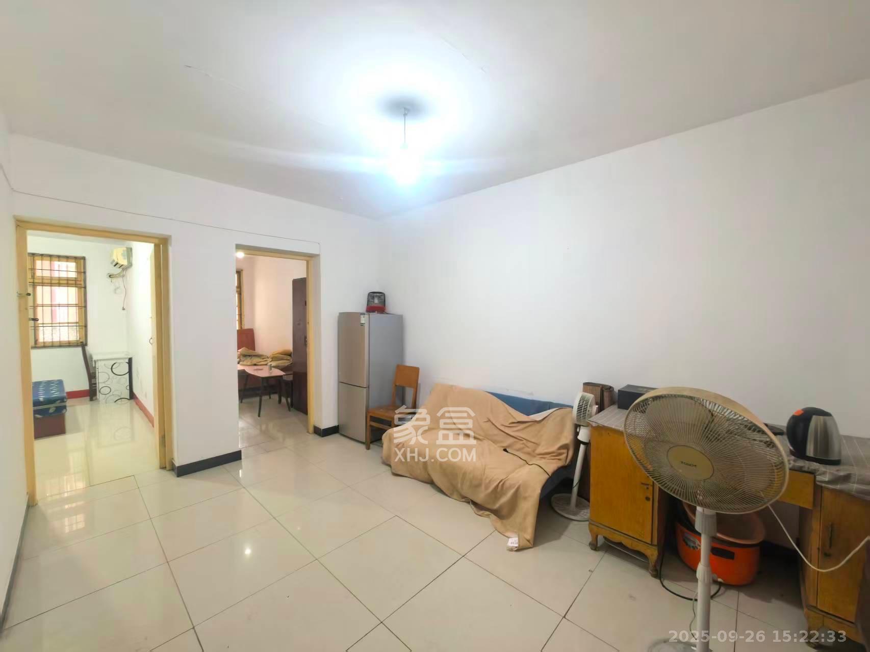 吉景小区 2室1厅1卫 1500.0元/月 吉景小区 2室1厅1卫 1500.0元/月室内图