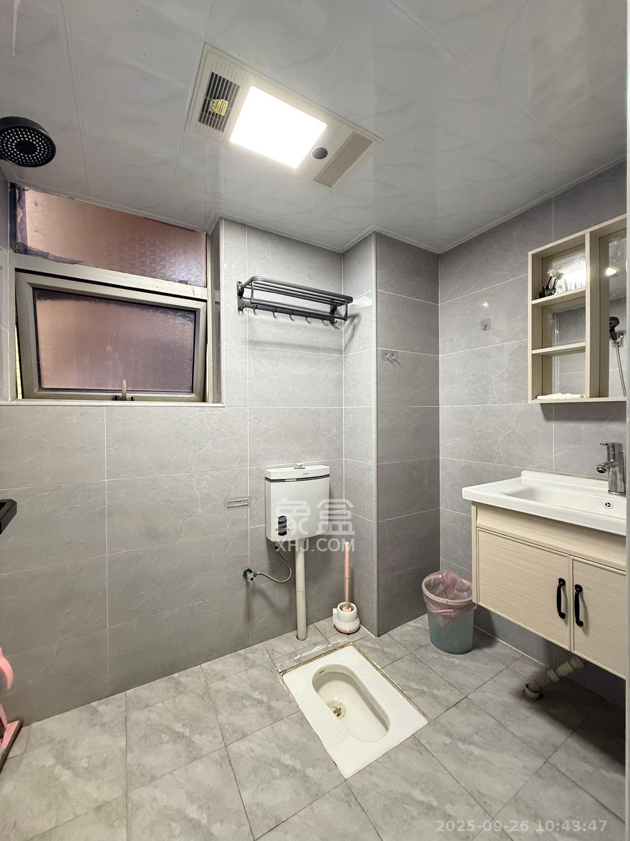 凯通国际城(凯通朝庭) 2室1厅1卫 2500.0元/月 凯通国际城(凯通朝庭) 2室1厅1卫 2500.0元/月室内图