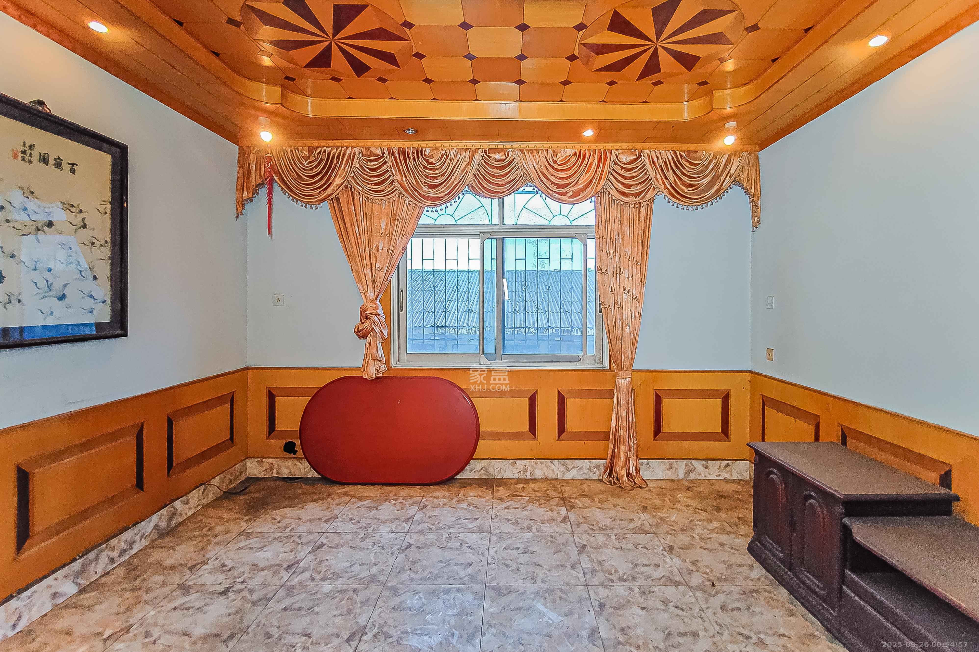 古堆山小区国家电网宿舍 2室1厅1卫 29.8万 古堆山小区国家电网宿舍 2室1厅1卫 29.8万客厅