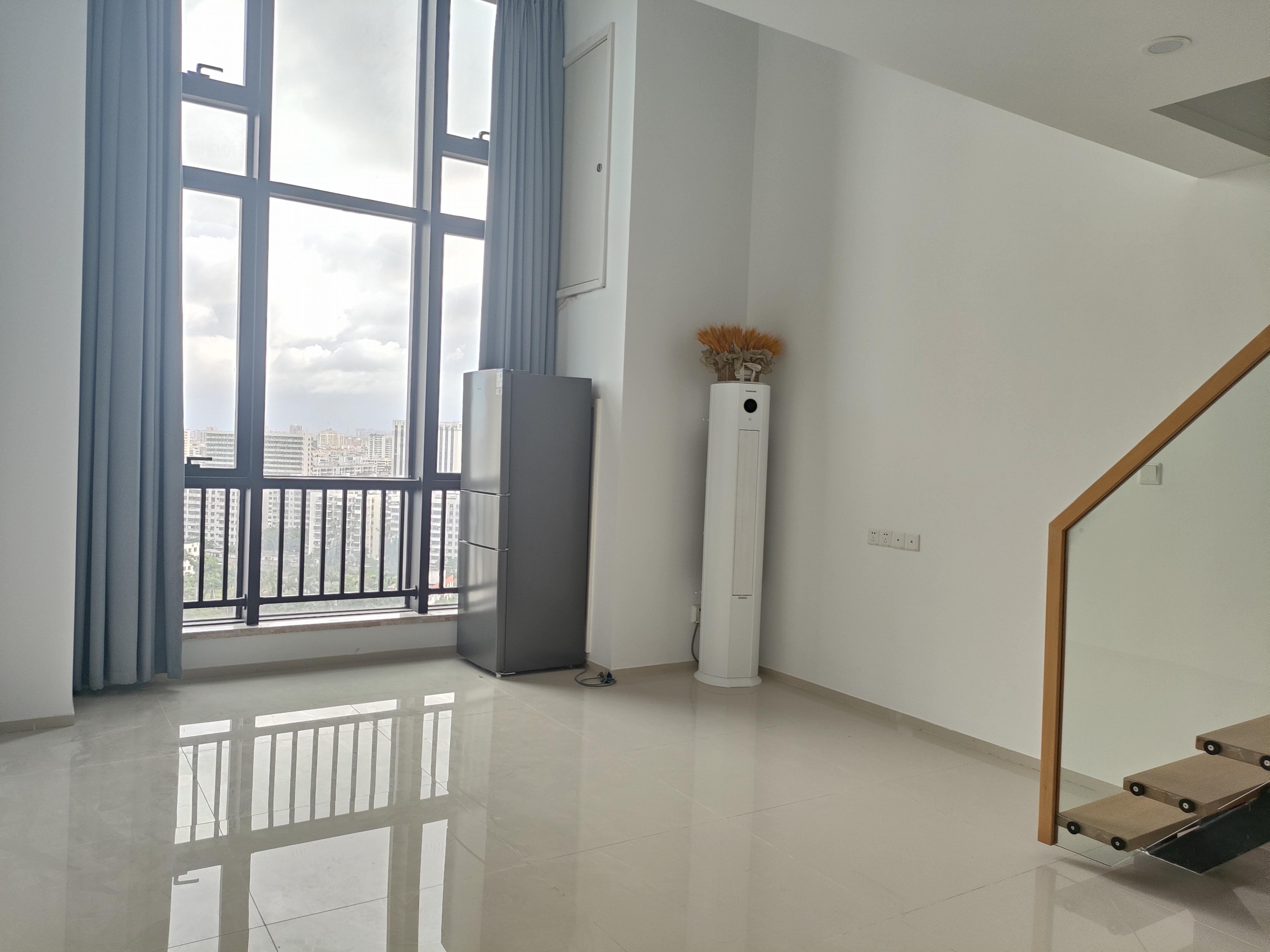 富力首府   55.0㎡      2500.0元/月室内图