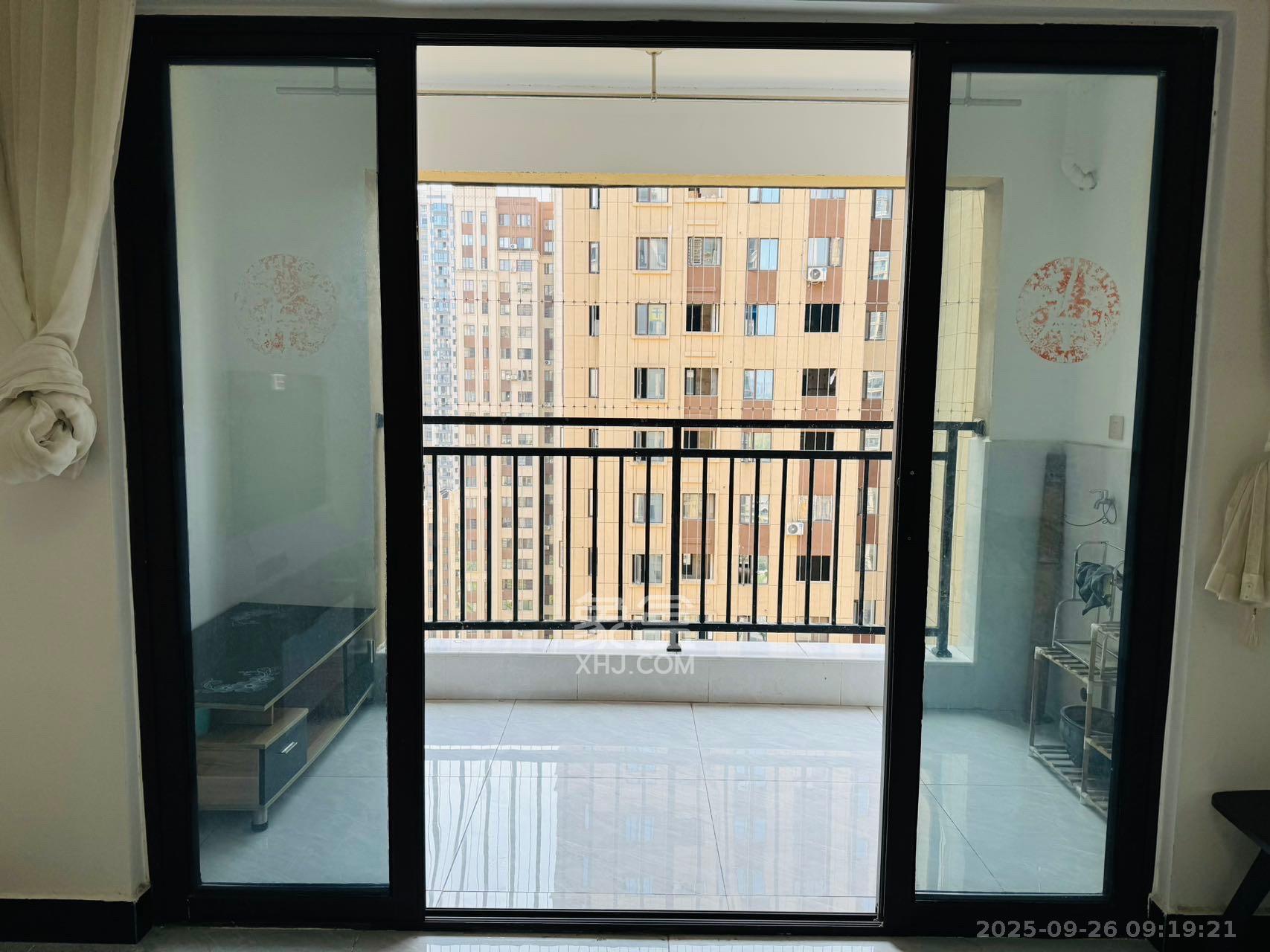 中铁西江悦一期 3室2厅2卫 3000.0元/月 中铁西江悦一期 3室2厅2卫 3000.0元/月室内图