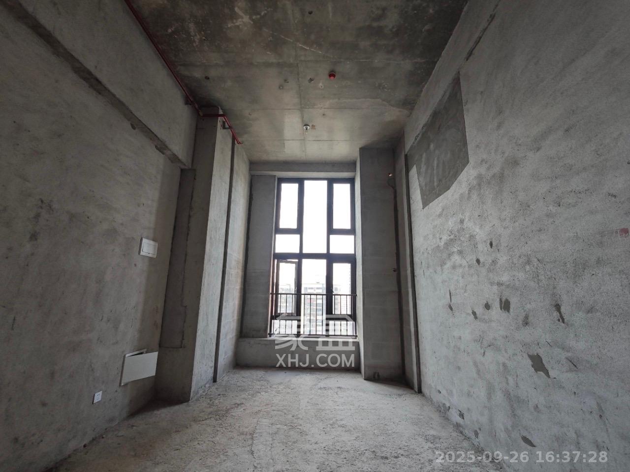 越秀悦湖台  1室0厅0卫    1300.0元/月室内图