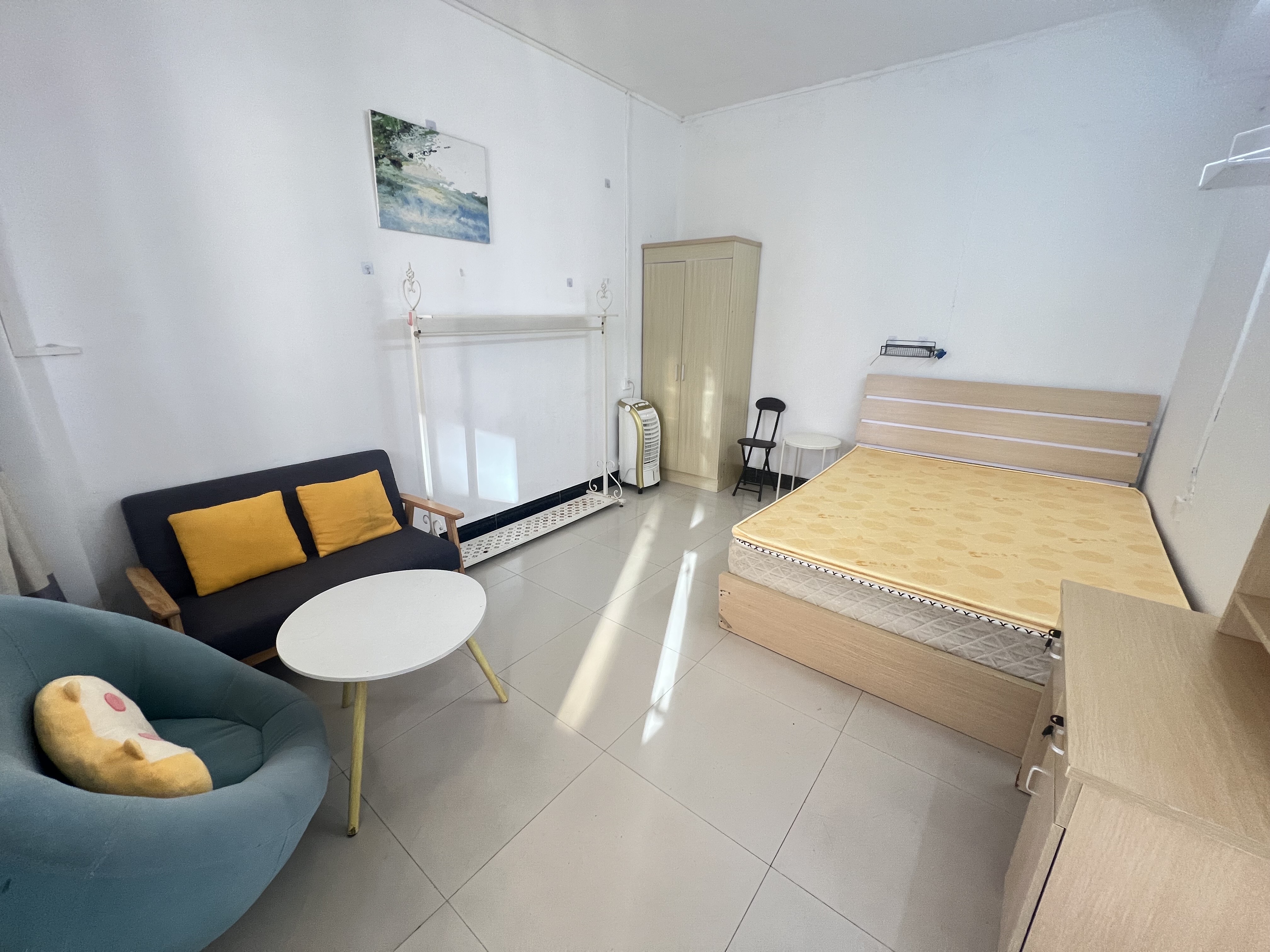 华昌大厦 1室1厅1卫 1500.0元/月 华昌大厦 1室1厅1卫 1500.0元/月室内图