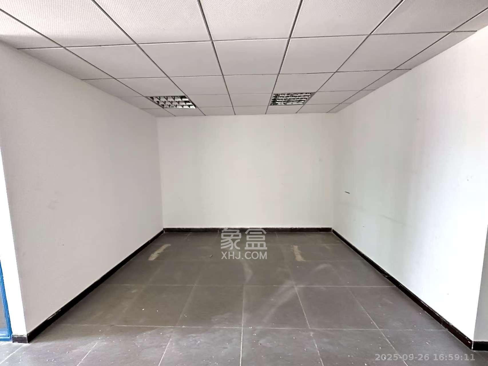 高桥现代商贸城  3室1厅1卫    4000.0元/月室内图