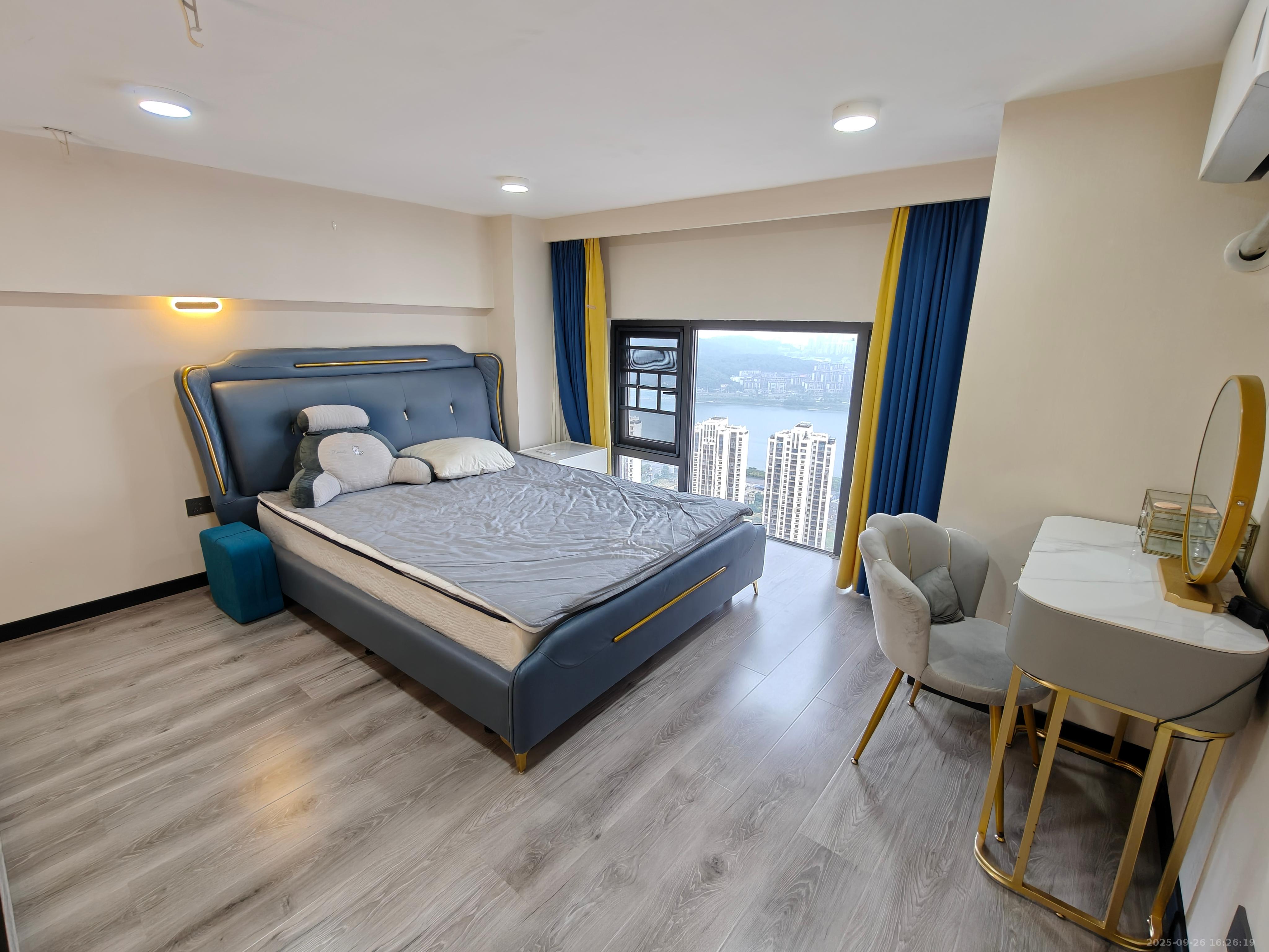 朗廷览江 1室0厅0卫 2500.0元/月 朗廷览江 1室0厅0卫 2500.0元/月室内图