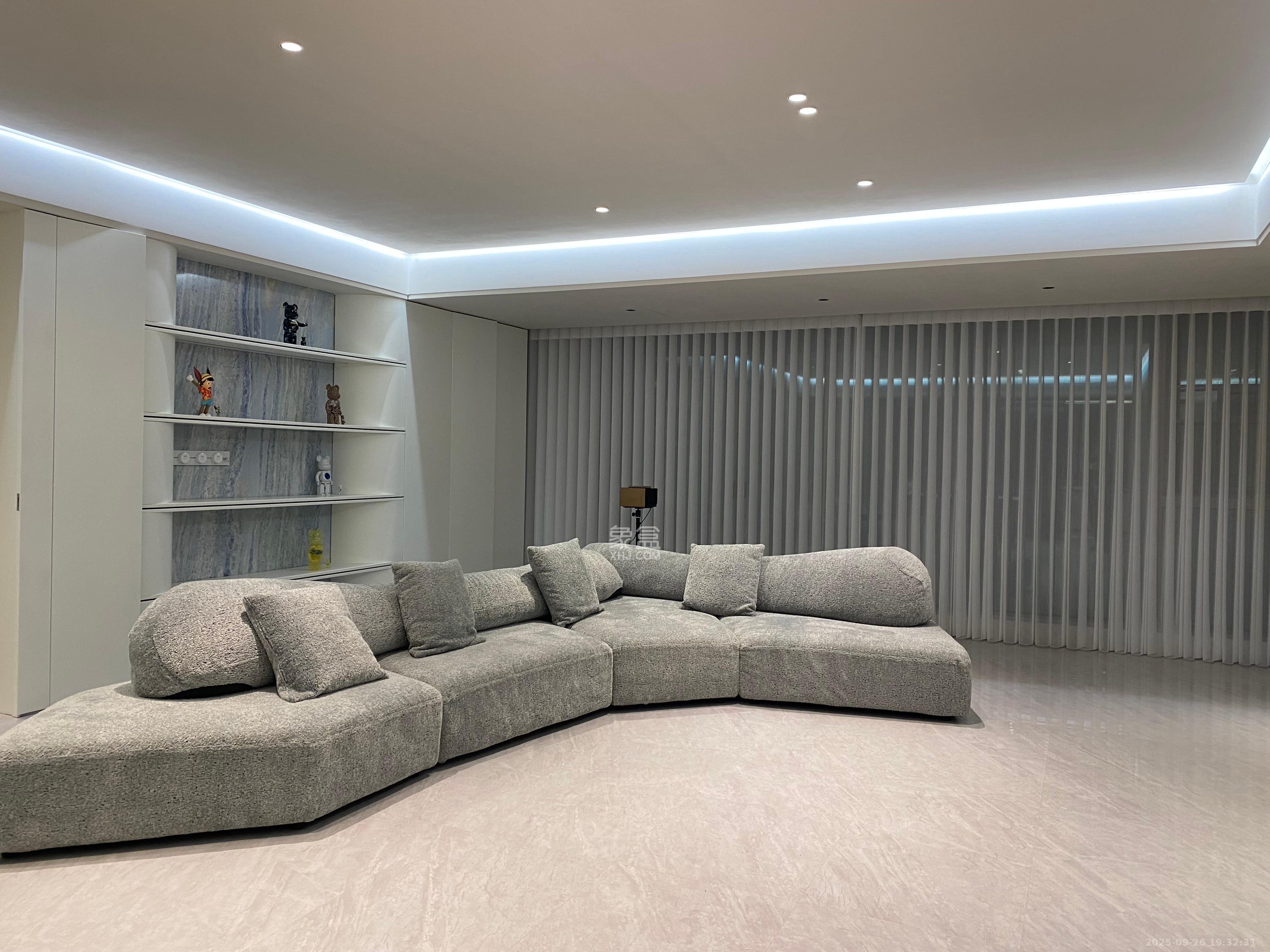 招商蛇口滨江境 4室2厅3卫 13000.0元/月 招商蛇口滨江境 4室2厅3卫 13000.0元/月室内图