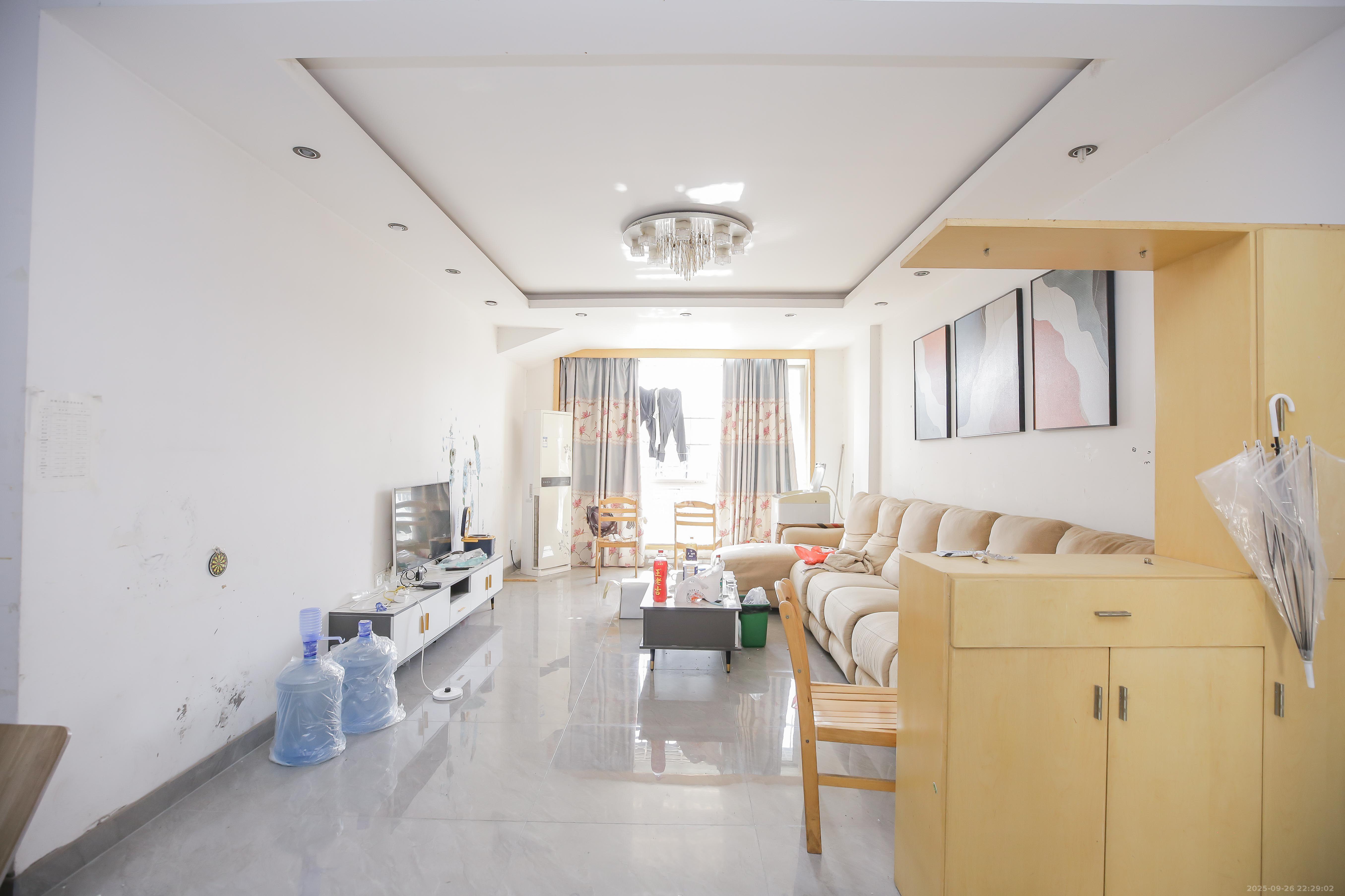 水木兰庭  3室2厅1卫    1700.0元/月室内图