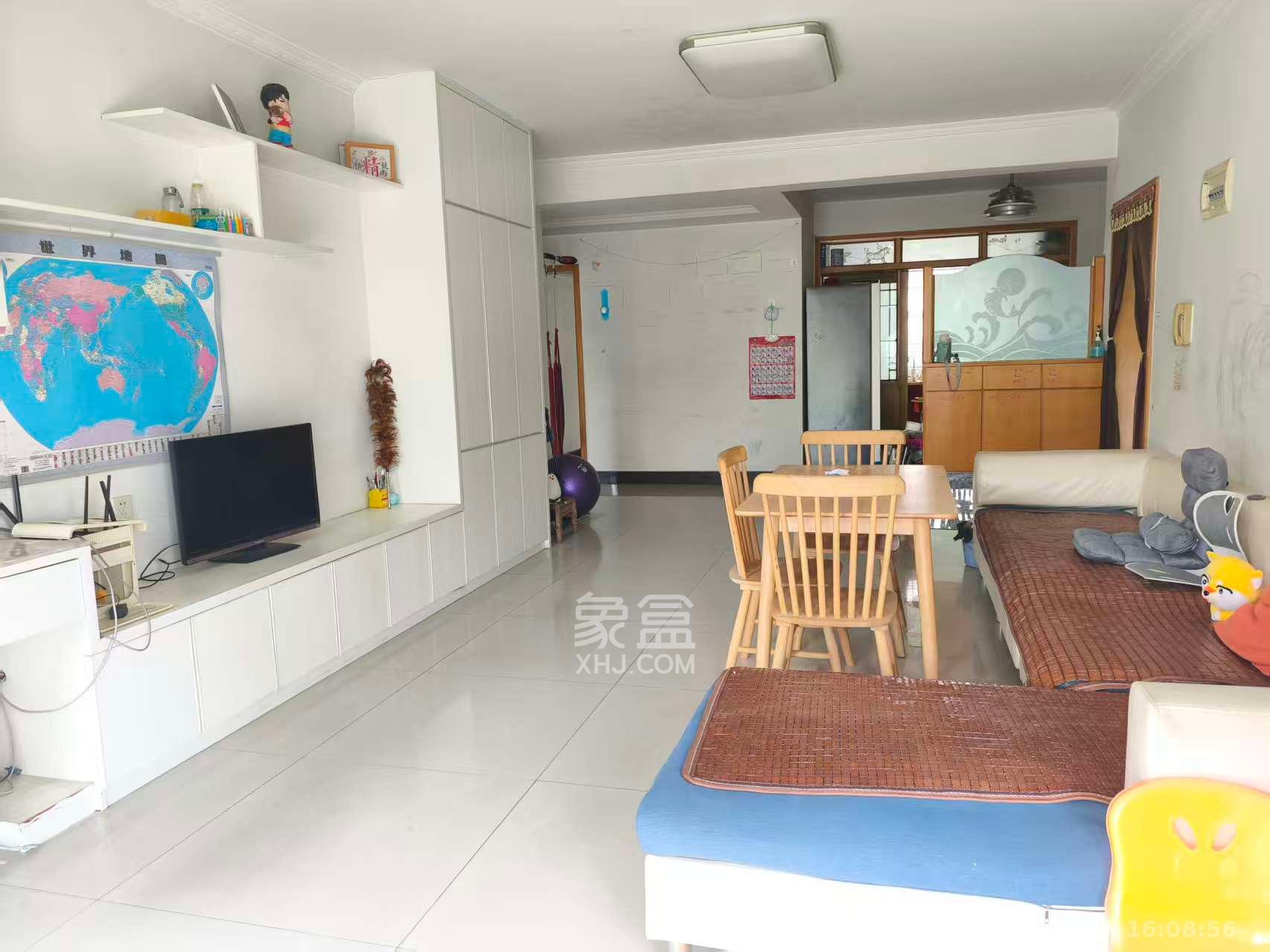 咸嘉新村西子园 3室2厅2卫 2200.0元/月 咸嘉新村西子园 3室2厅2卫 2200.0元/月室内图