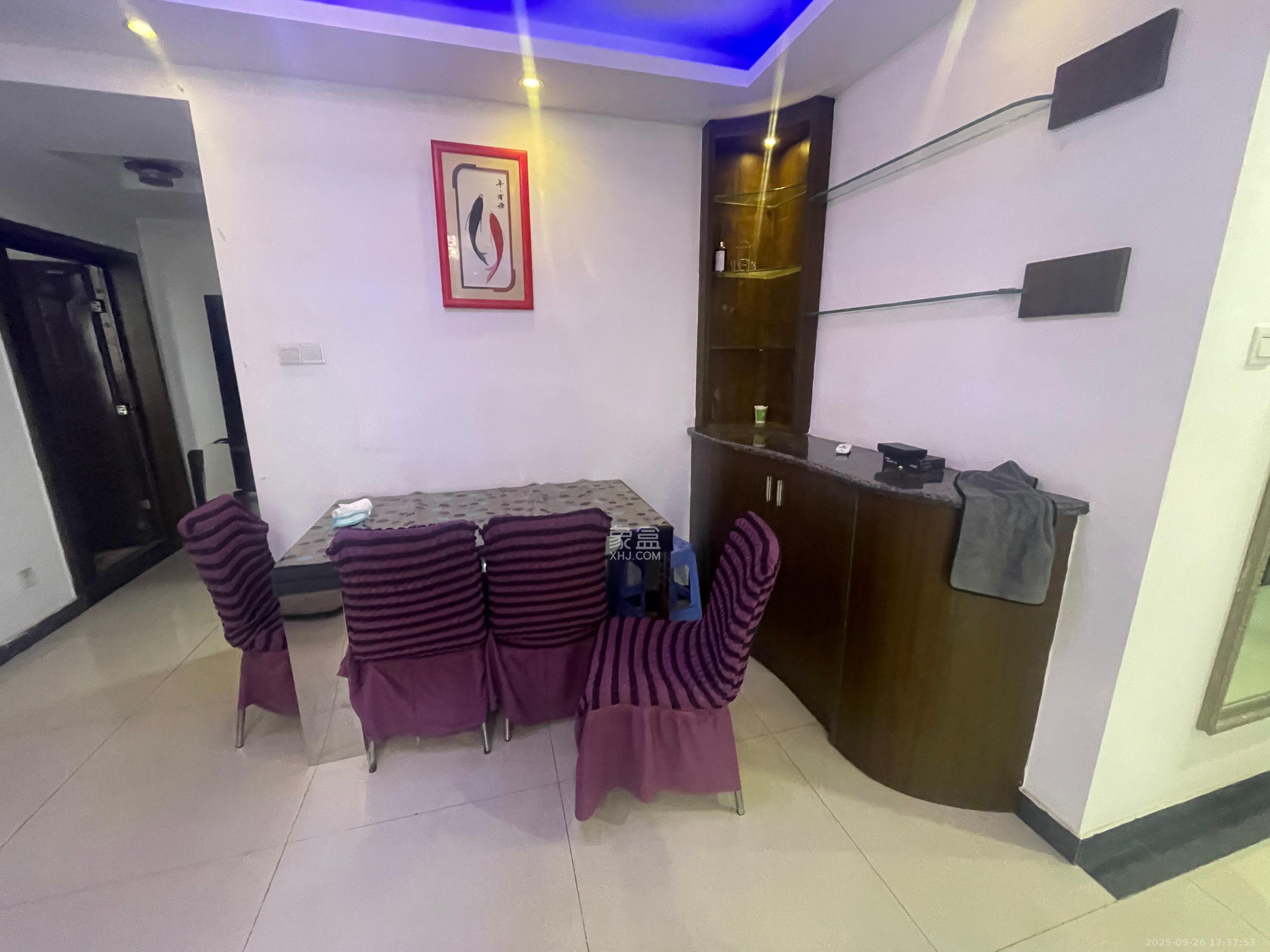 弘欣公寓 3室1厅1卫 1700.0元/月 弘欣公寓 3室1厅1卫 1700.0元/月室内图