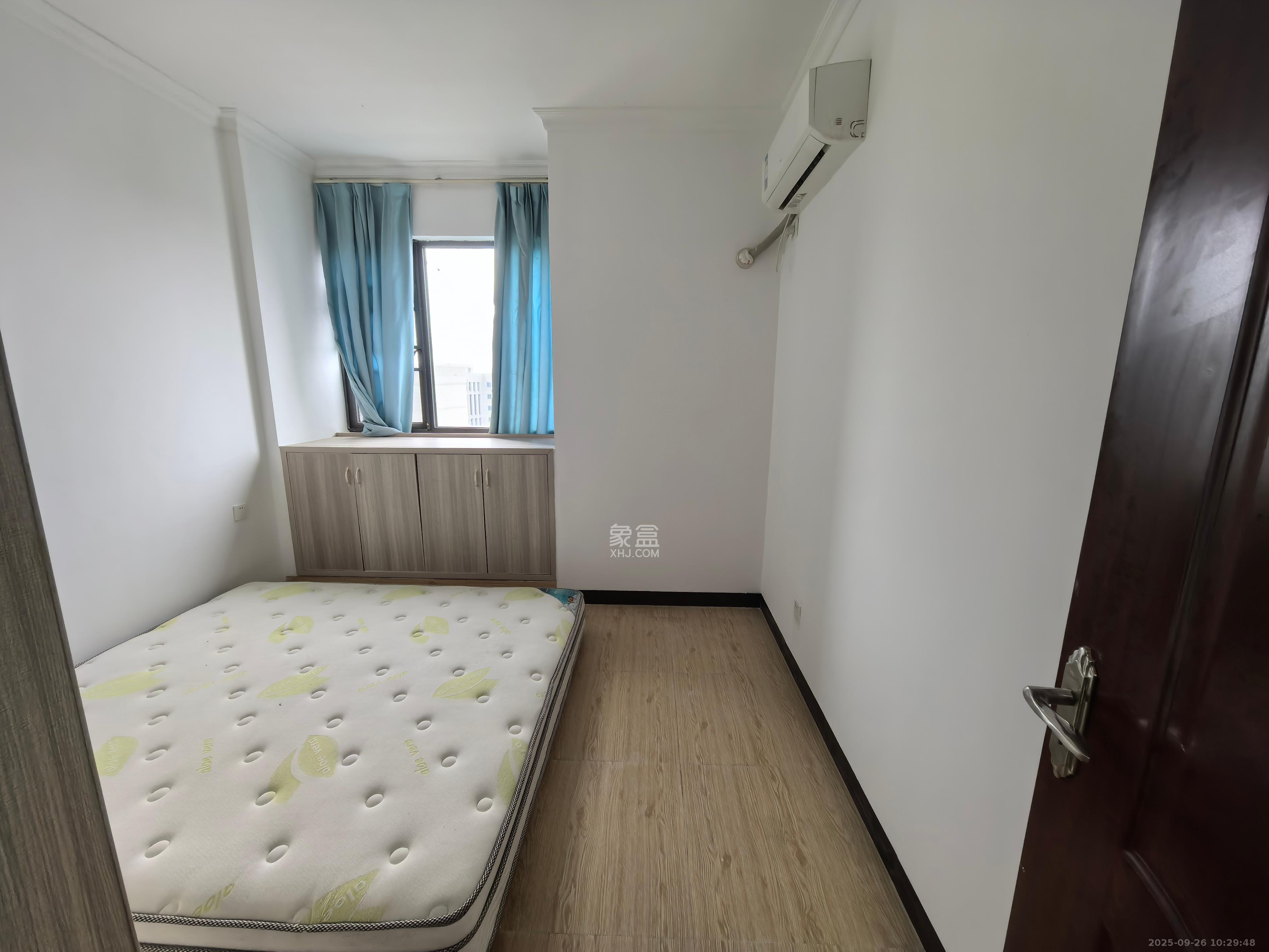 中信城市广场(中信新城一期) 2室2厅1卫 1800.0元/月 中信城市广场(中信新城一期) 2室2厅1卫 1800.0元/月室内图