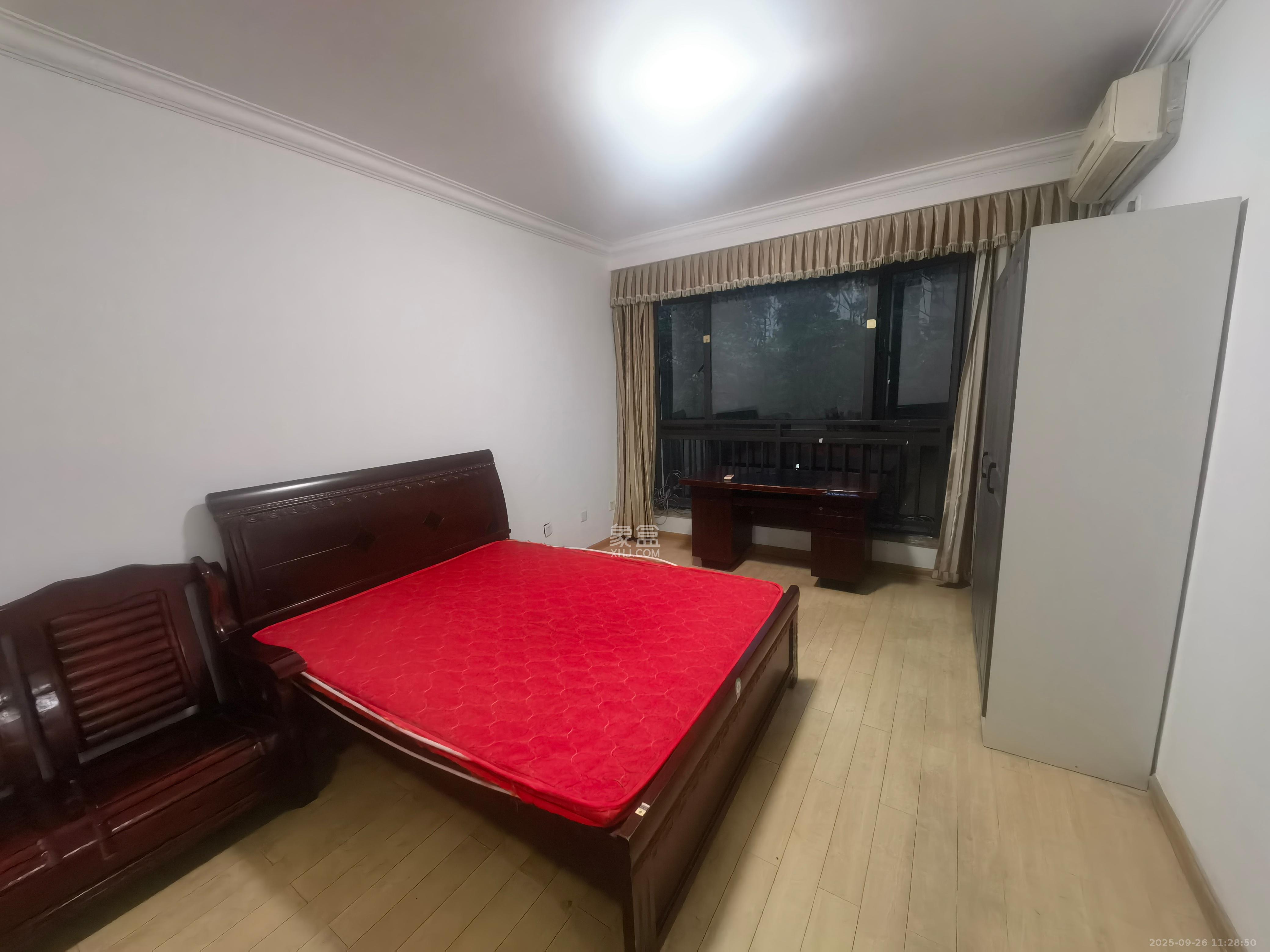 旭辉藏郡(藏郡、旭湘华府) 1室1厅1卫 1300.0元/月 旭辉藏郡(藏郡、旭湘华府) 1室1厅1卫 1300.0元/月室内图