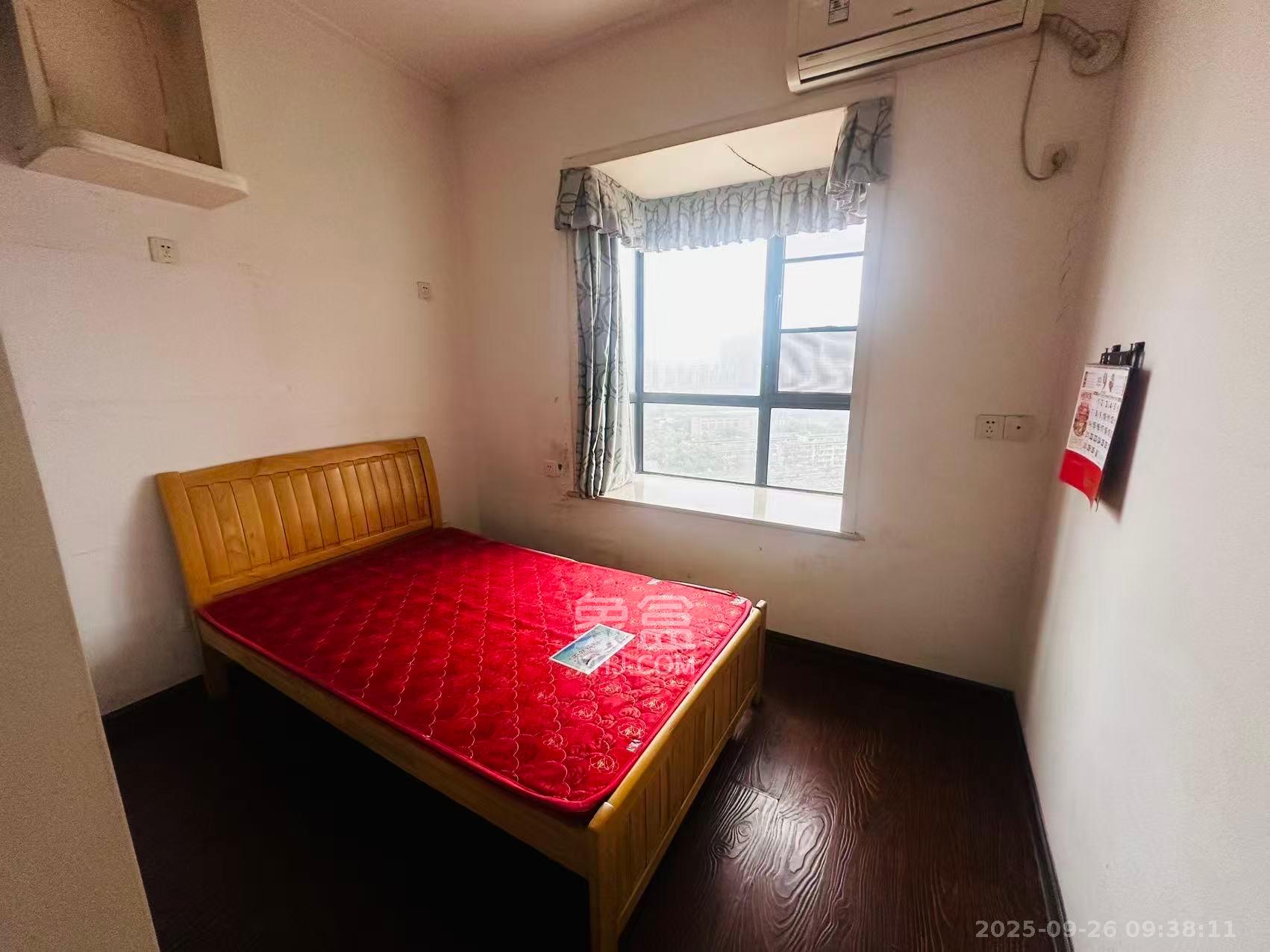 兴威帕克水岸  3室1厅1卫    2500.0元/月室内图