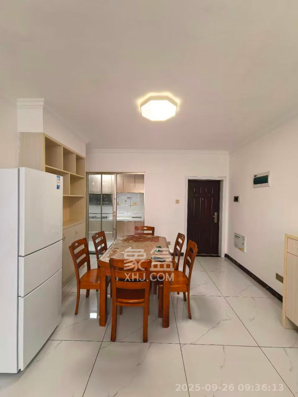 桥头家苑一期 2室2厅1卫 1800.00元/月 桥头家苑一期 2室2厅1卫 1800.00元/月室内图