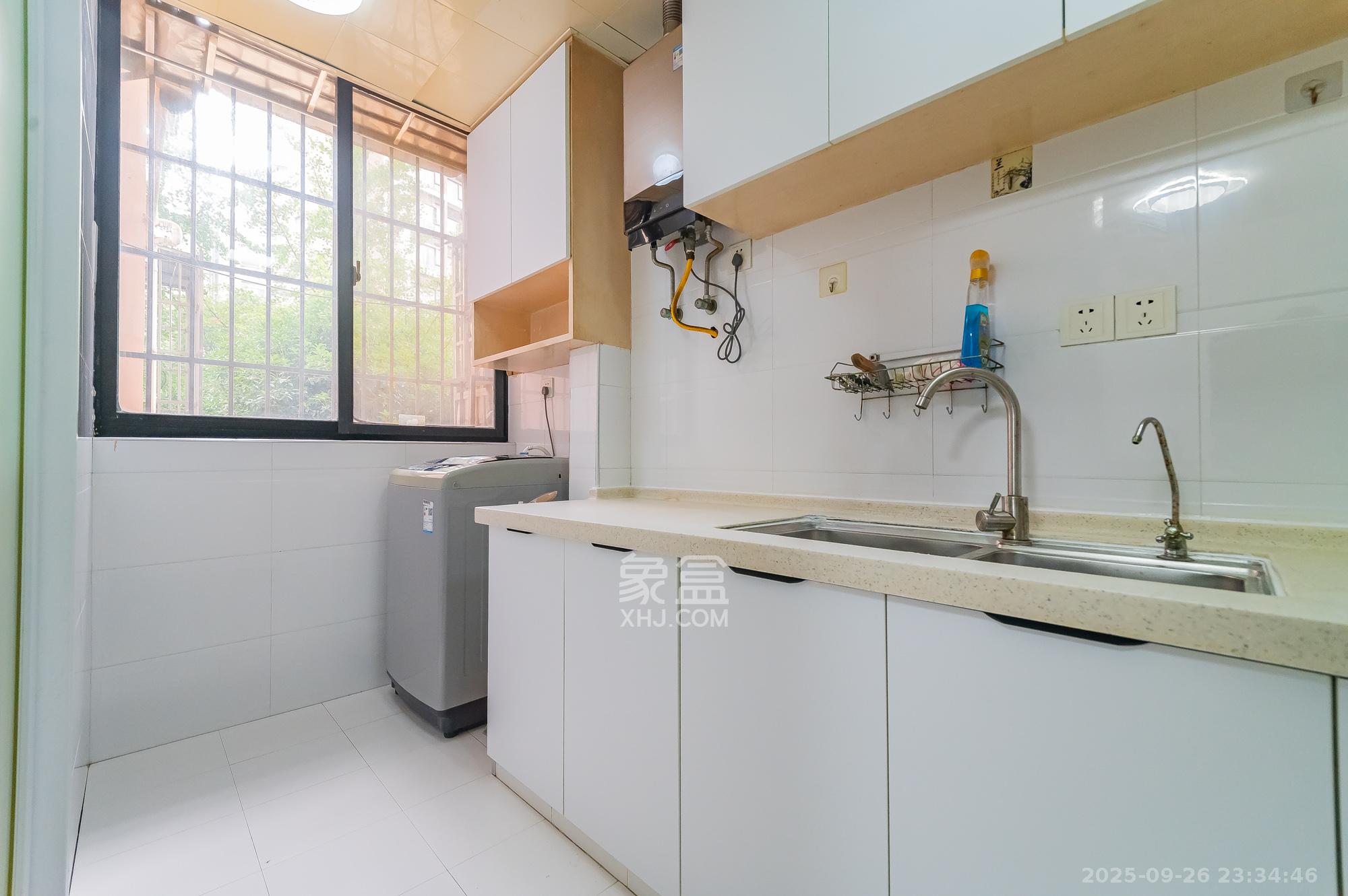 幸福里润城（幸福里二期）  2室2厅1卫    49.8万厨房