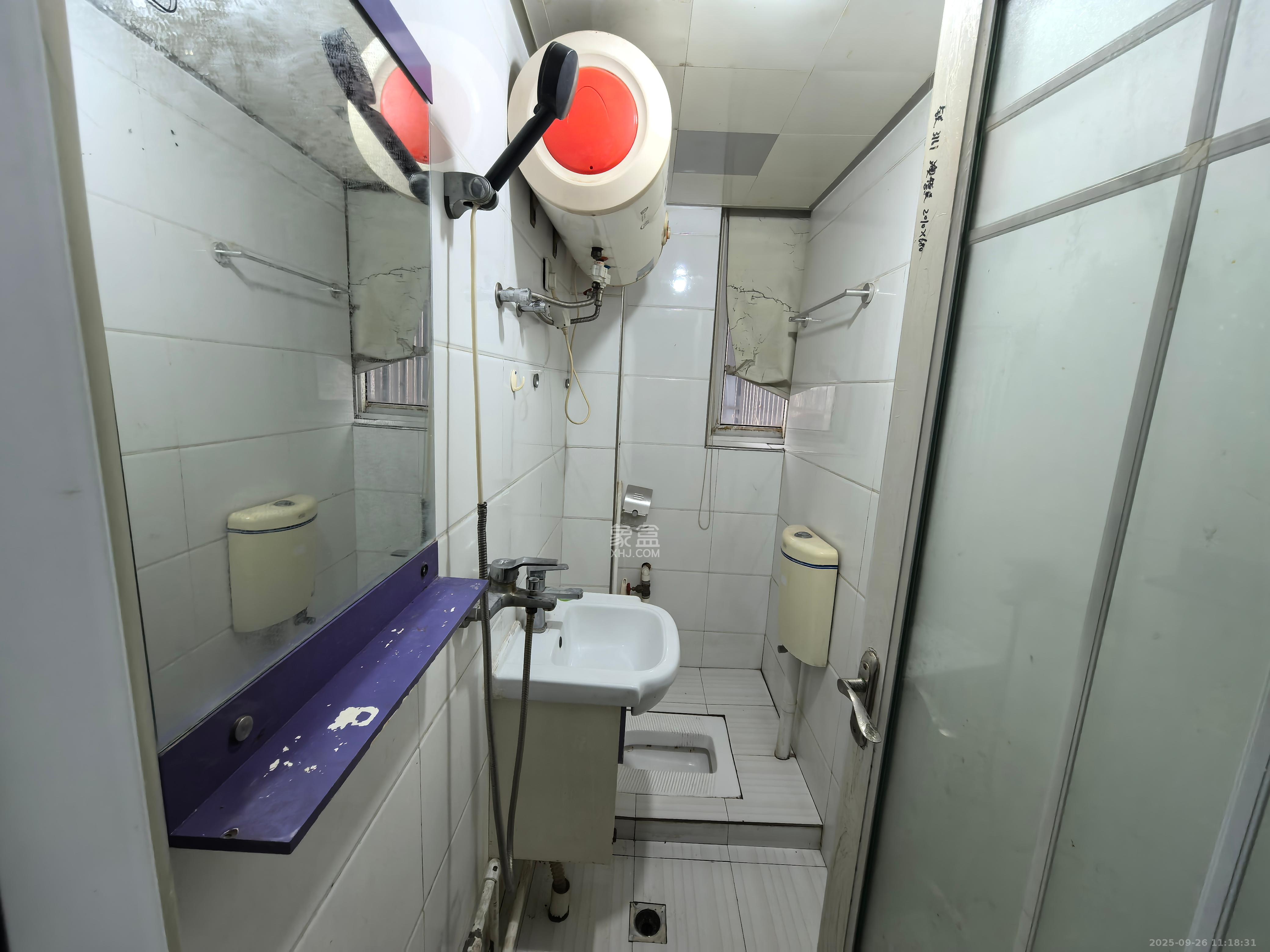 万鑫嘉园（万鑫阳光嘉园）  3室2厅2卫    1800.0元/月室内图