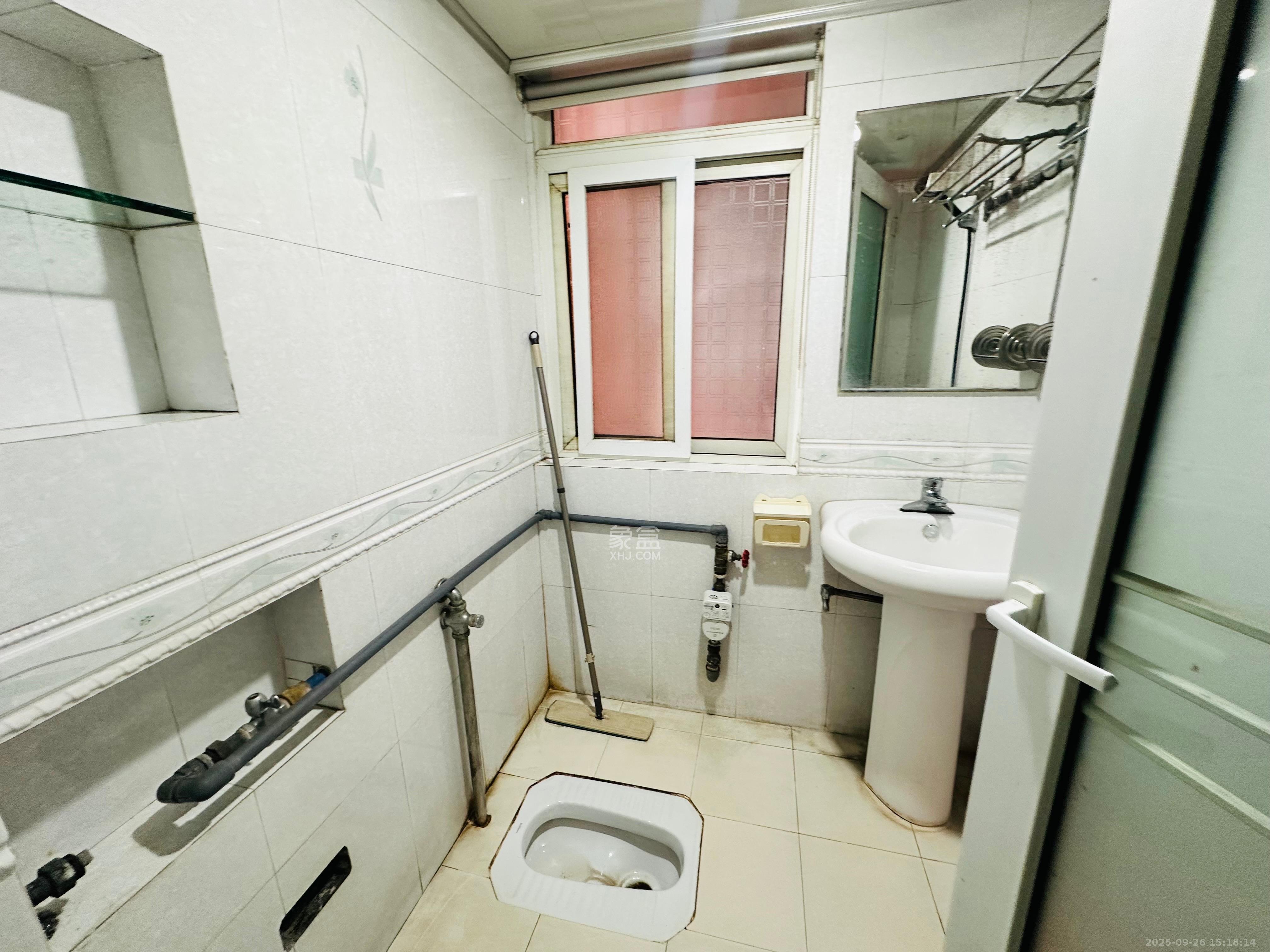 锦绣家园 3室0厅0卫 2200.0元/月 锦绣家园 3室0厅0卫 2200.0元/月室内图