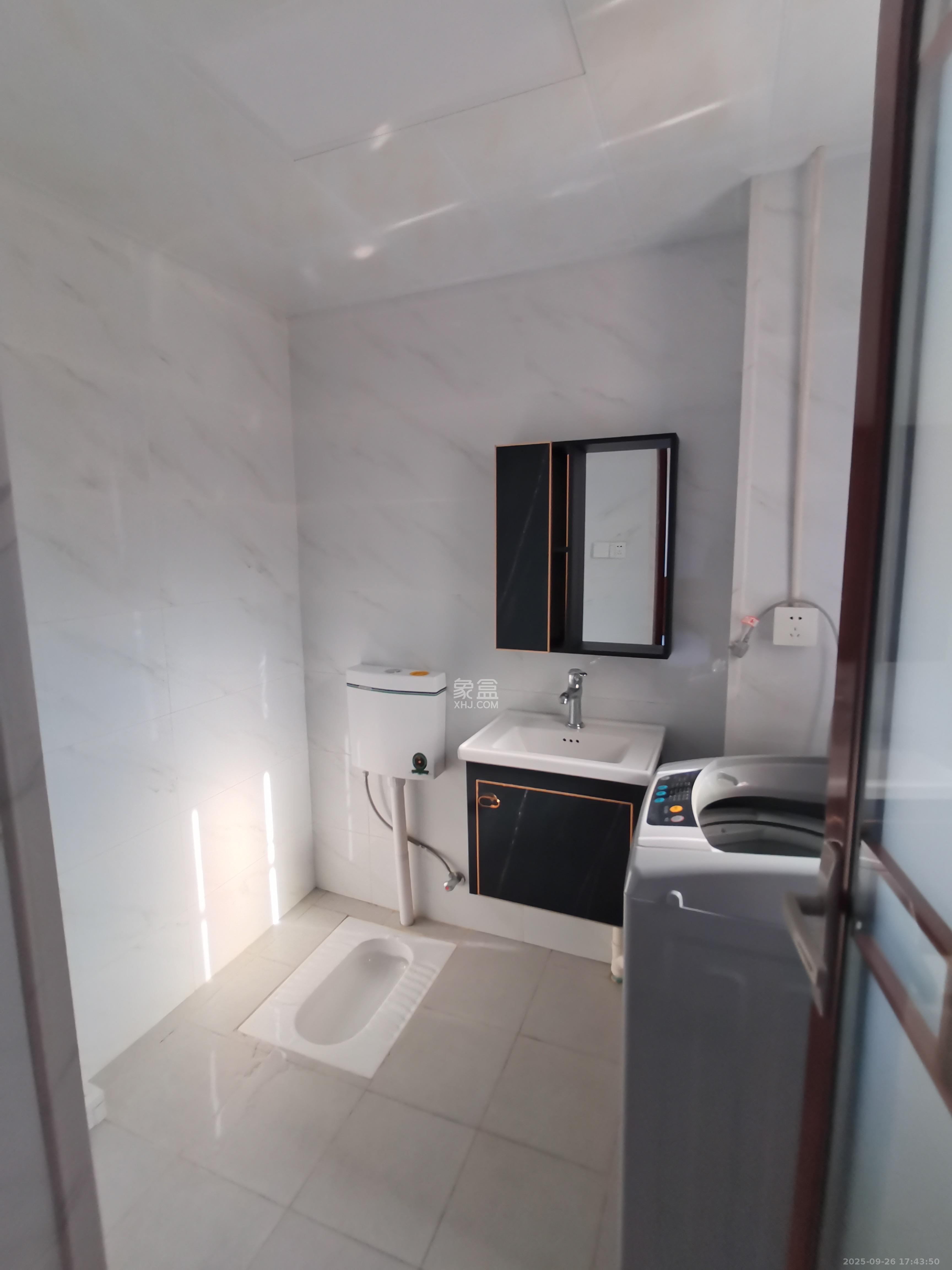 星城新宇川河苑 1室1厅1卫 1350.0元/月 星城新宇川河苑 1室1厅1卫 1350.0元/月室内图