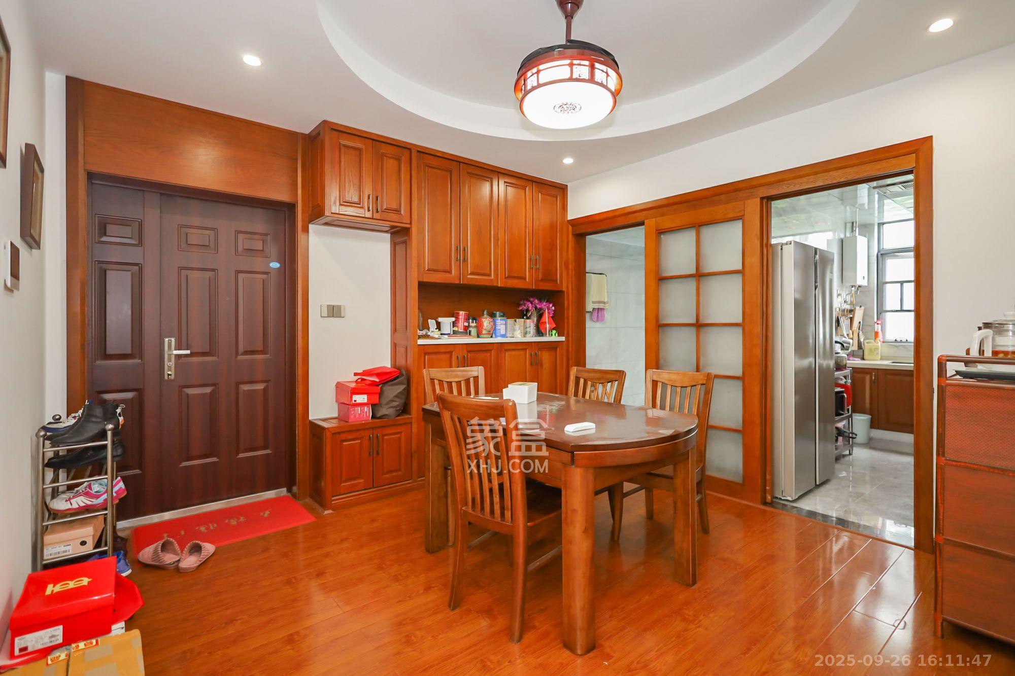 八方小区B区 3室2厅2卫 5800.0元/月 八方小区B区 3室2厅2卫 5800.0元/月室内图