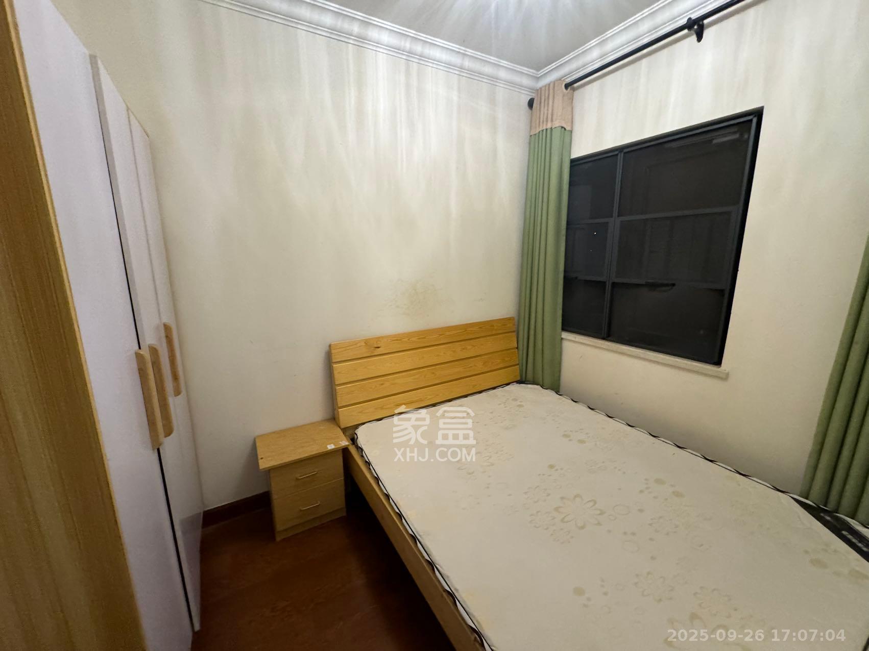 恒大国际广场 2室1厅1卫 2100.0元/月 恒大国际广场 2室1厅1卫 2100.0元/月室内图