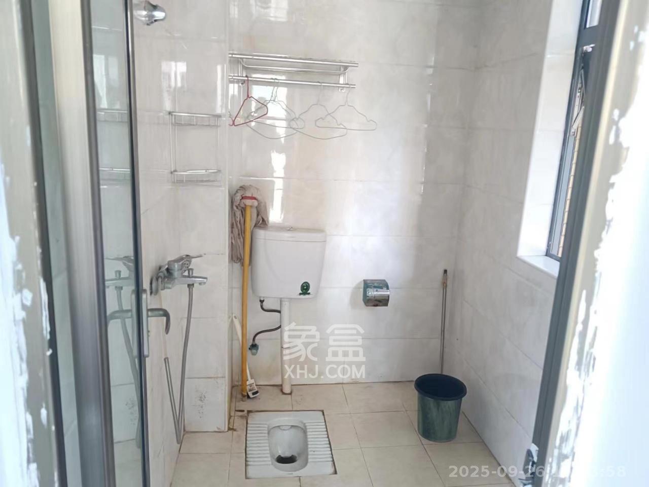 长盛岚庭 1室1厅1卫 1500.0元/月 长盛岚庭 1室1厅1卫 1500.0元/月室内图