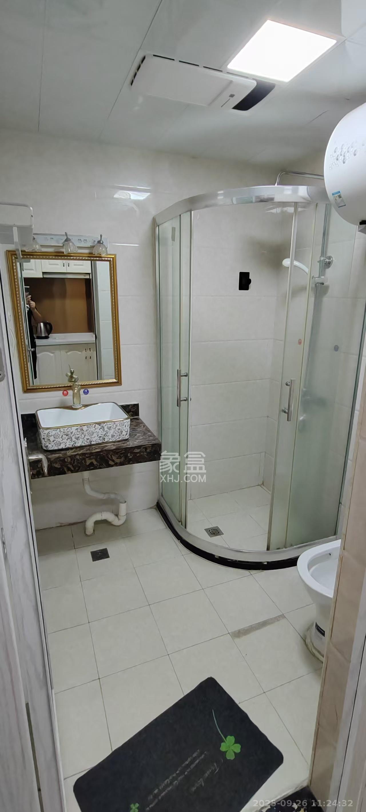 MOMA当代广场 1室1厅1卫 1000.0元/月 MOMA当代广场 1室1厅1卫 1000.0元/月室内图