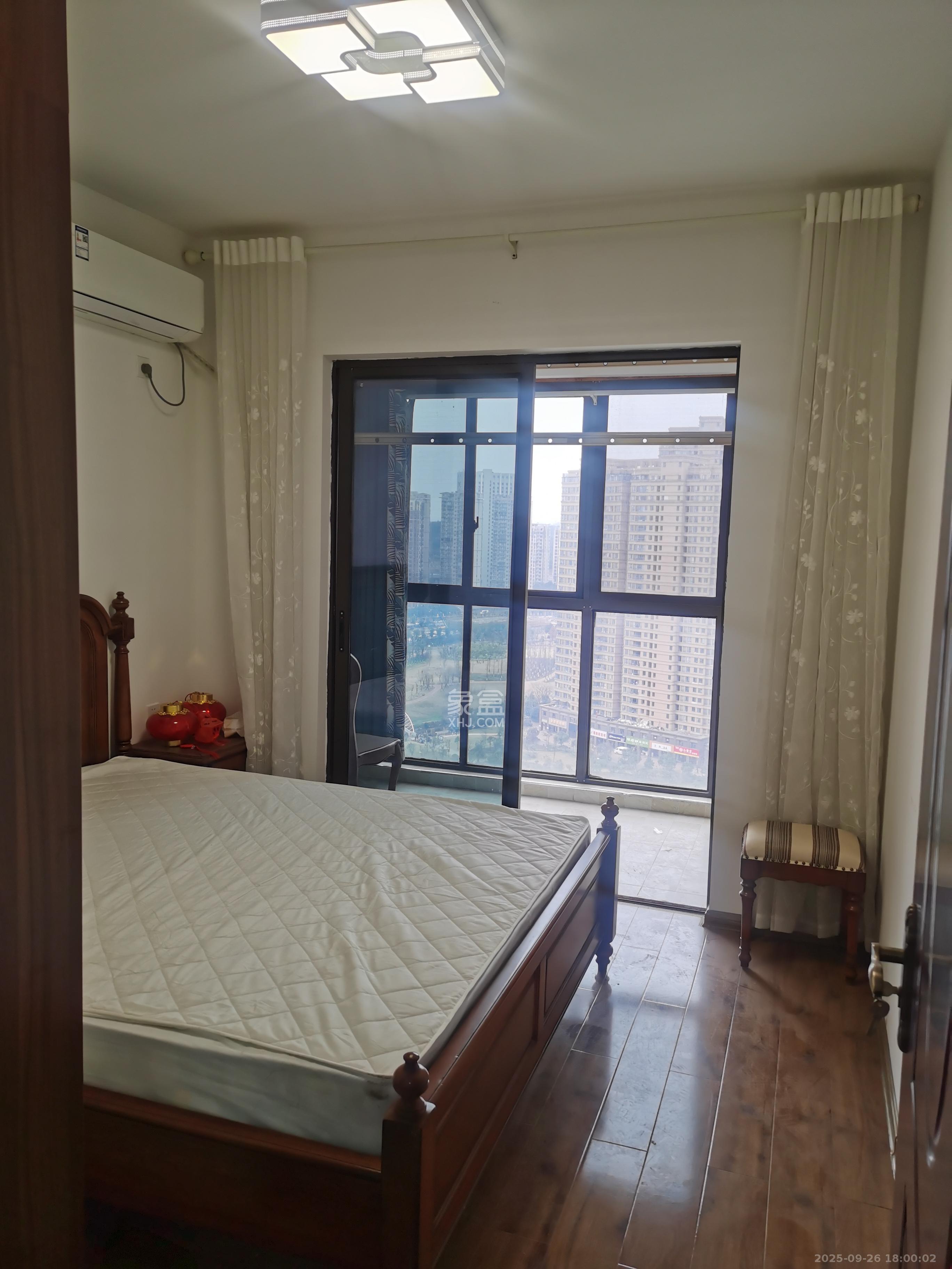 德润小区（丰升德润小区）  3室2厅2卫    3000.0元/月室内图