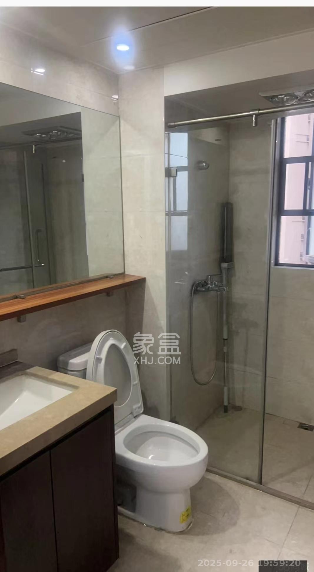 时代倾城二期  3室2厅2卫   2200.00元/月室内图