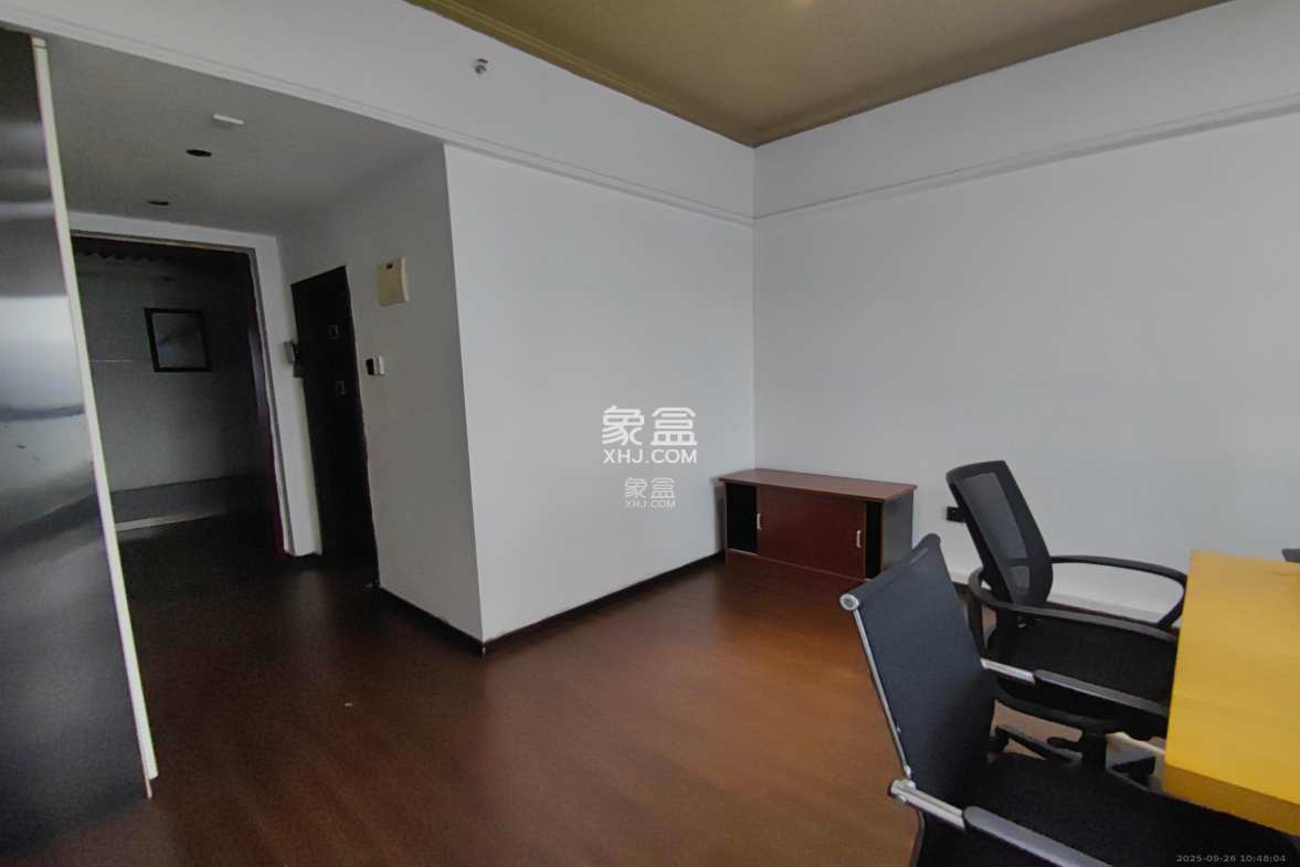 京武浪琴山一、二期 1室2厅2卫 2000.0元/月 京武浪琴山一、二期 1室2厅2卫 2000.0元/月室内图