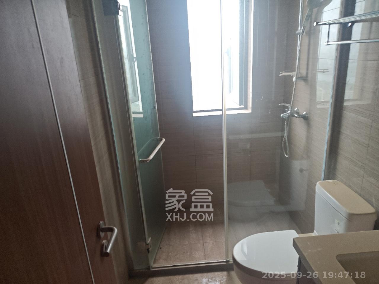 阳光城尚东湾青柠园 4室2厅2卫 3200.0元/月 阳光城尚东湾青柠园 4室2厅2卫 3200.0元/月室内图