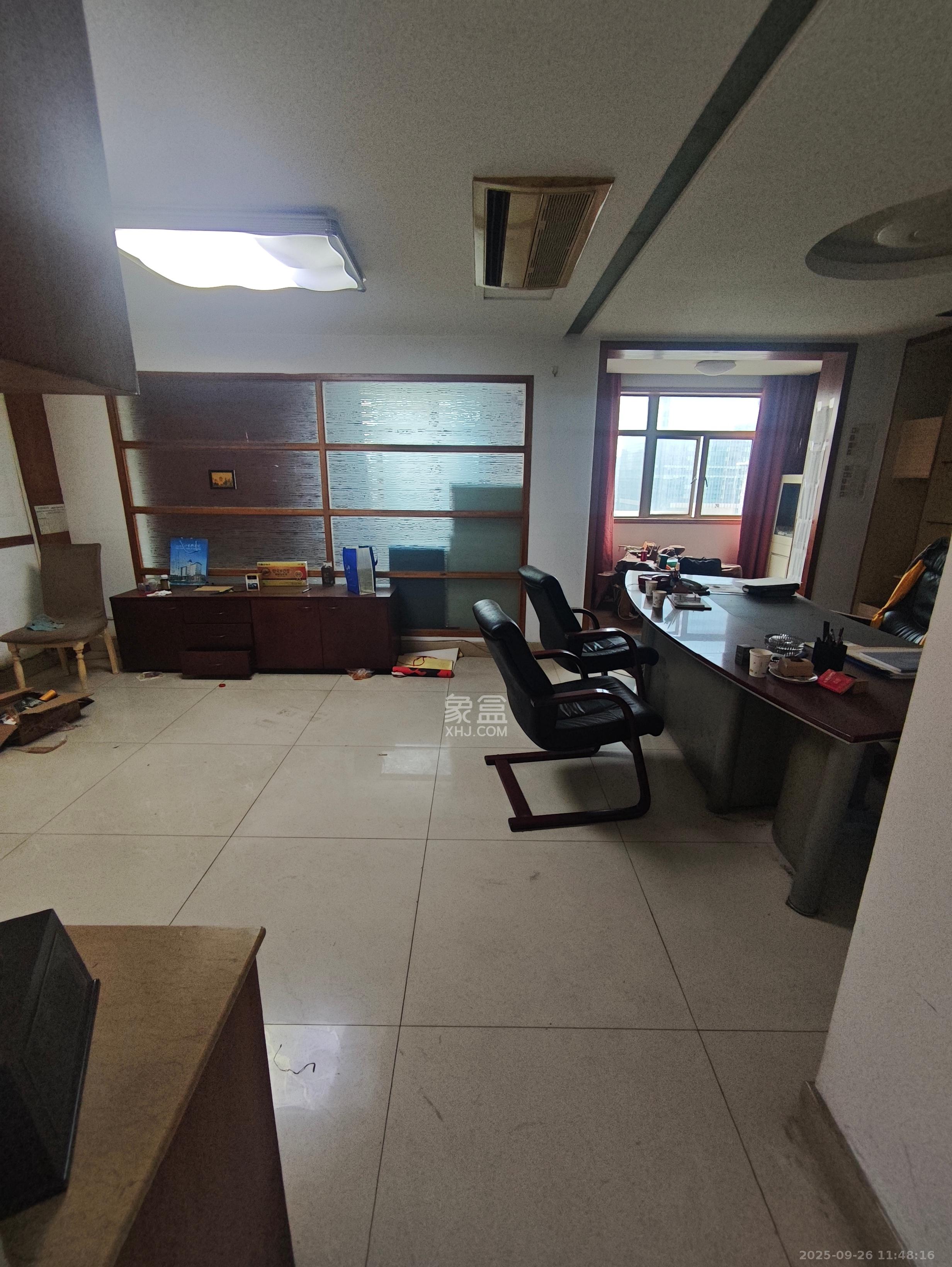 联合商厦  1室1厅1卫    10000.0元/月室内图