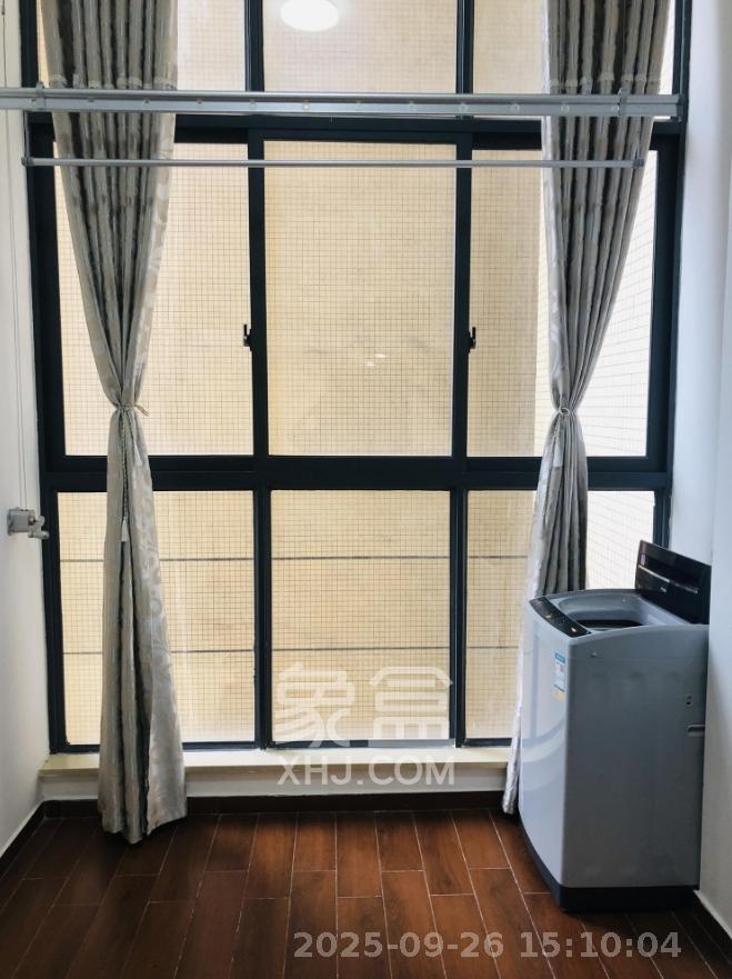 兰亭湾畔 1室1厅1卫 1600.0元/月 兰亭湾畔 1室1厅1卫 1600.0元/月室内图