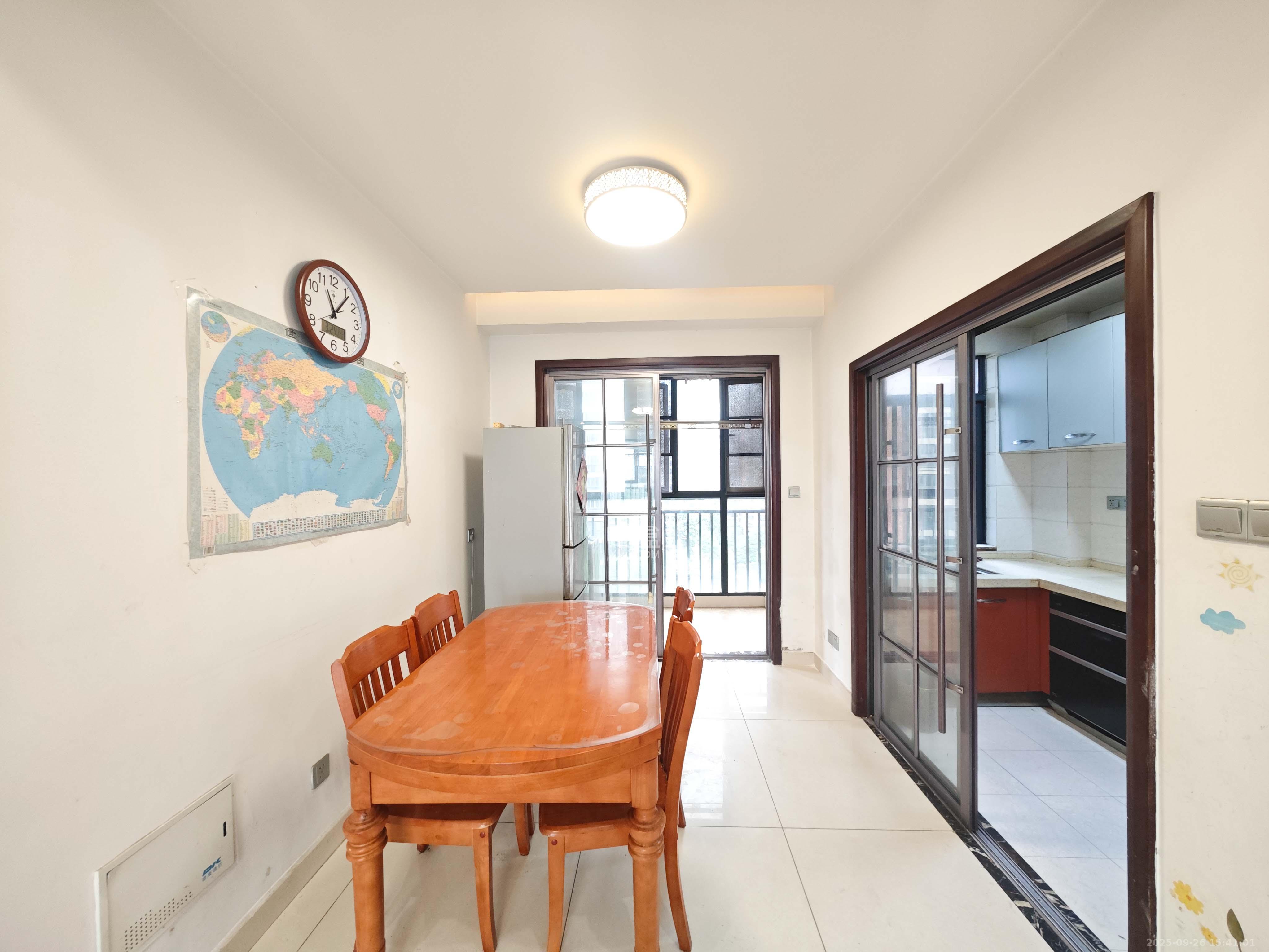 恒生碧水龙庭 3室2厅2卫 79.0万 恒生碧水龙庭 3室2厅2卫 79.0万其他