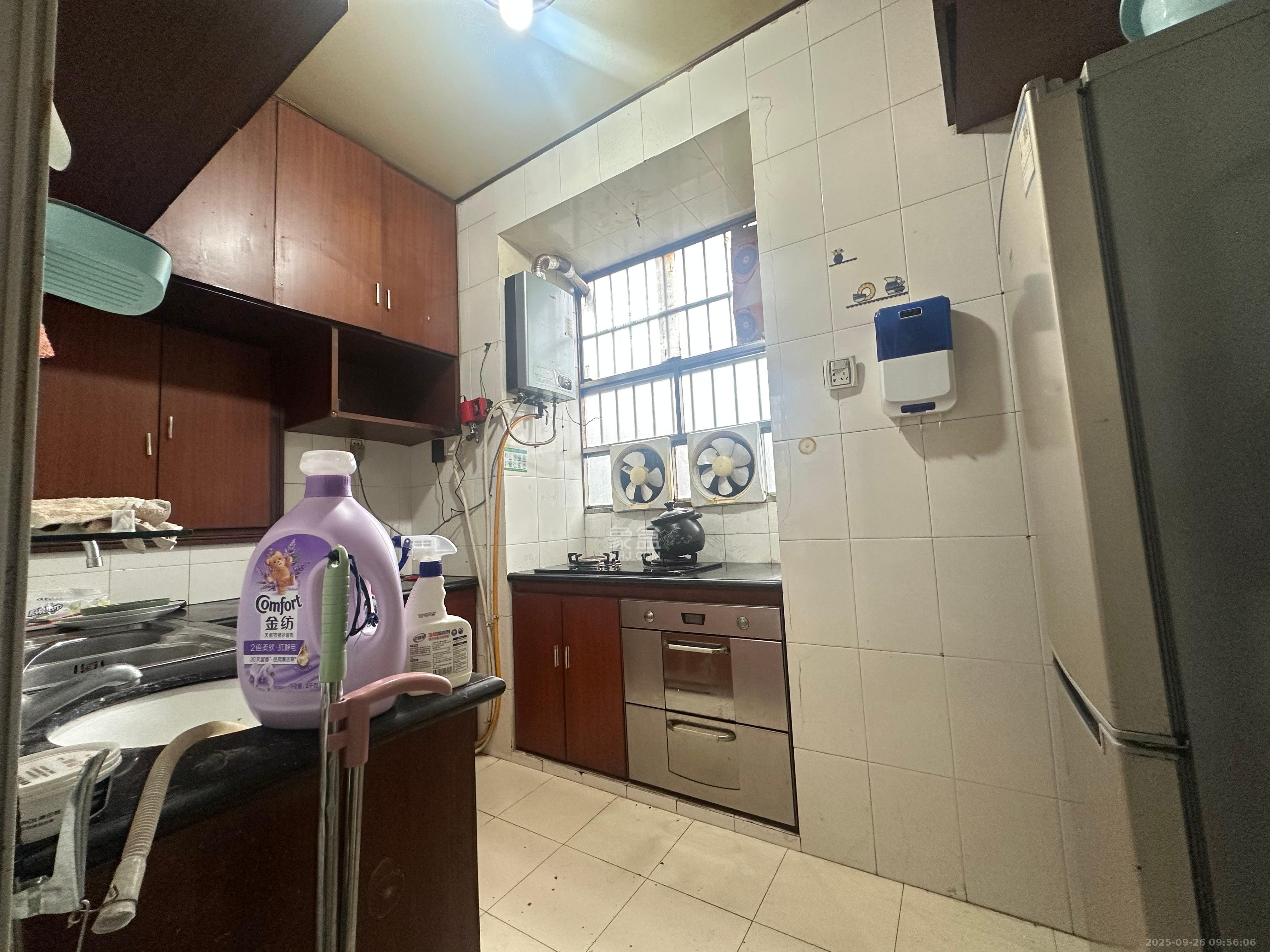 兴汉门公寓 2室1厅1卫 1500.0元/月 兴汉门公寓 2室1厅1卫 1500.0元/月室内图