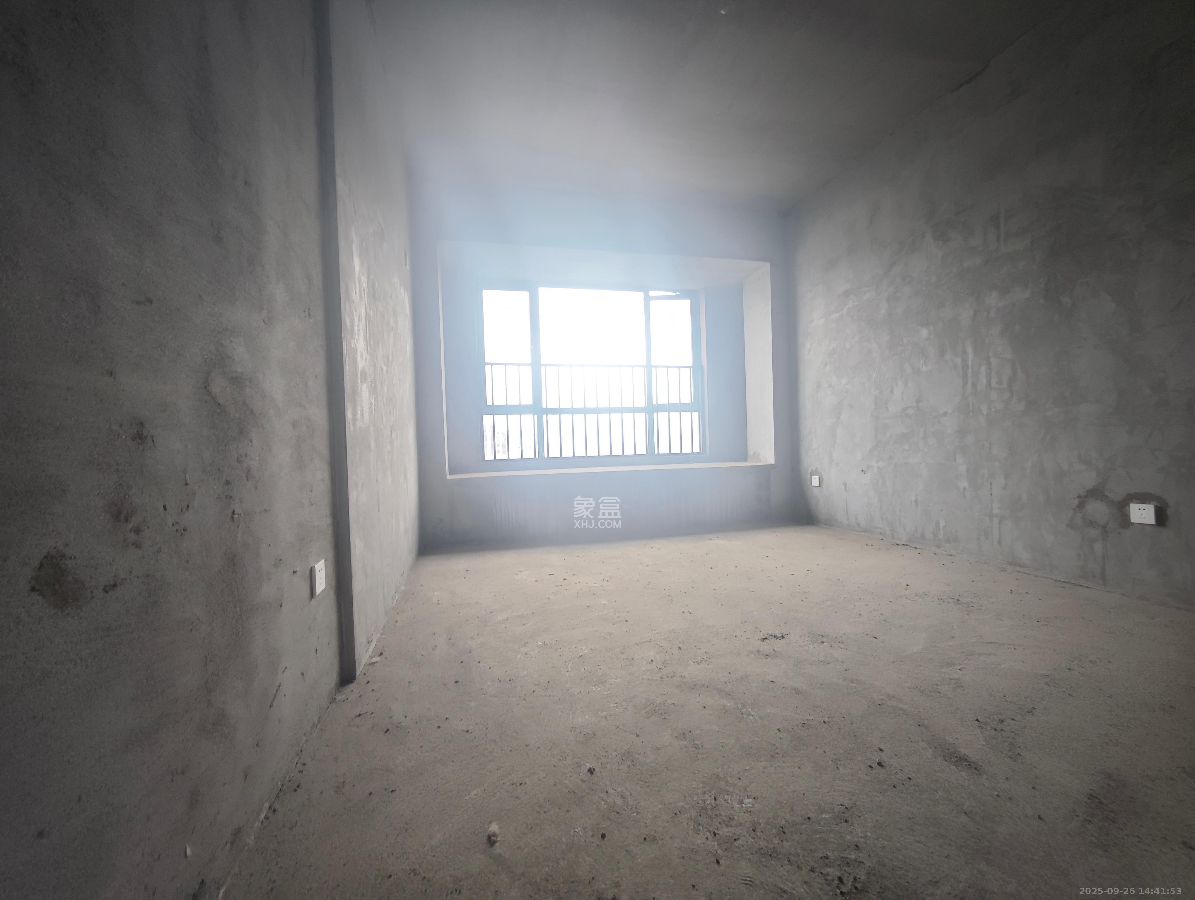 天元御城  4室2厅2卫    80.0万