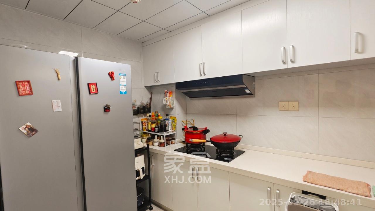 潮宗御苑 4室2厅2卫 14800.0元/月 潮宗御苑 4室2厅2卫 14800.0元/月室内图