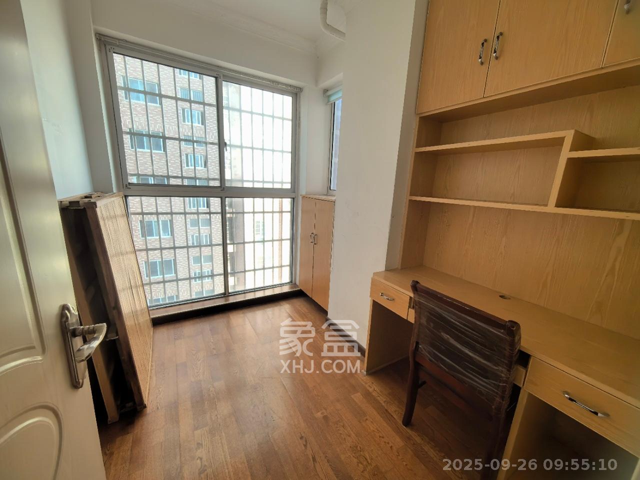 昆仑和府 3室2厅1卫 1400.0元/月 昆仑和府 3室2厅1卫 1400.0元/月室内图