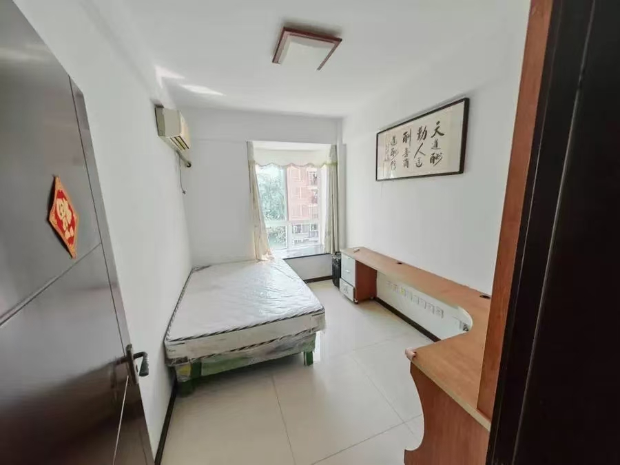 天上人间  3室2厅2卫    145.65万室内图