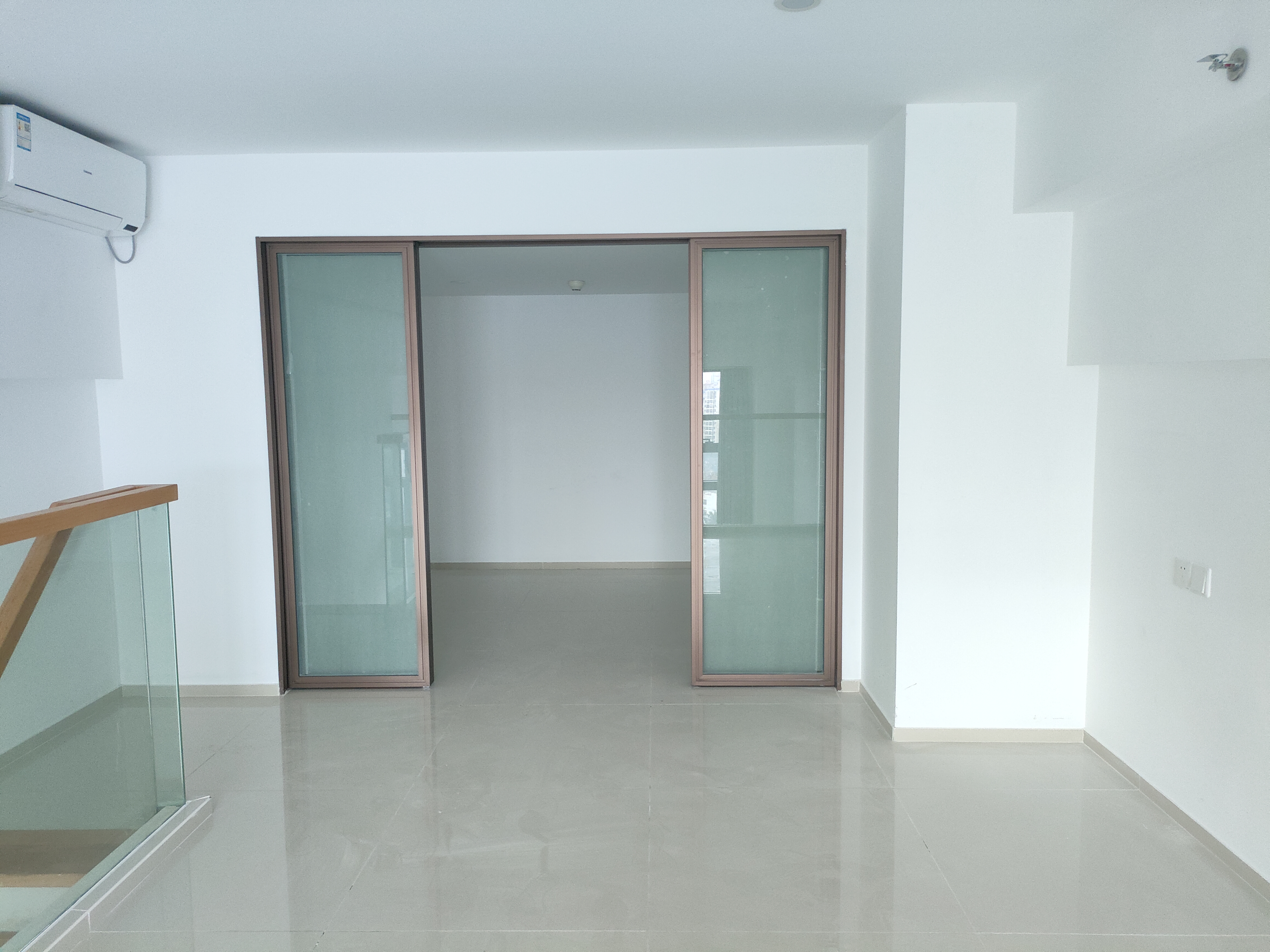 富力首府   55.0㎡      2500.0元/月室内图