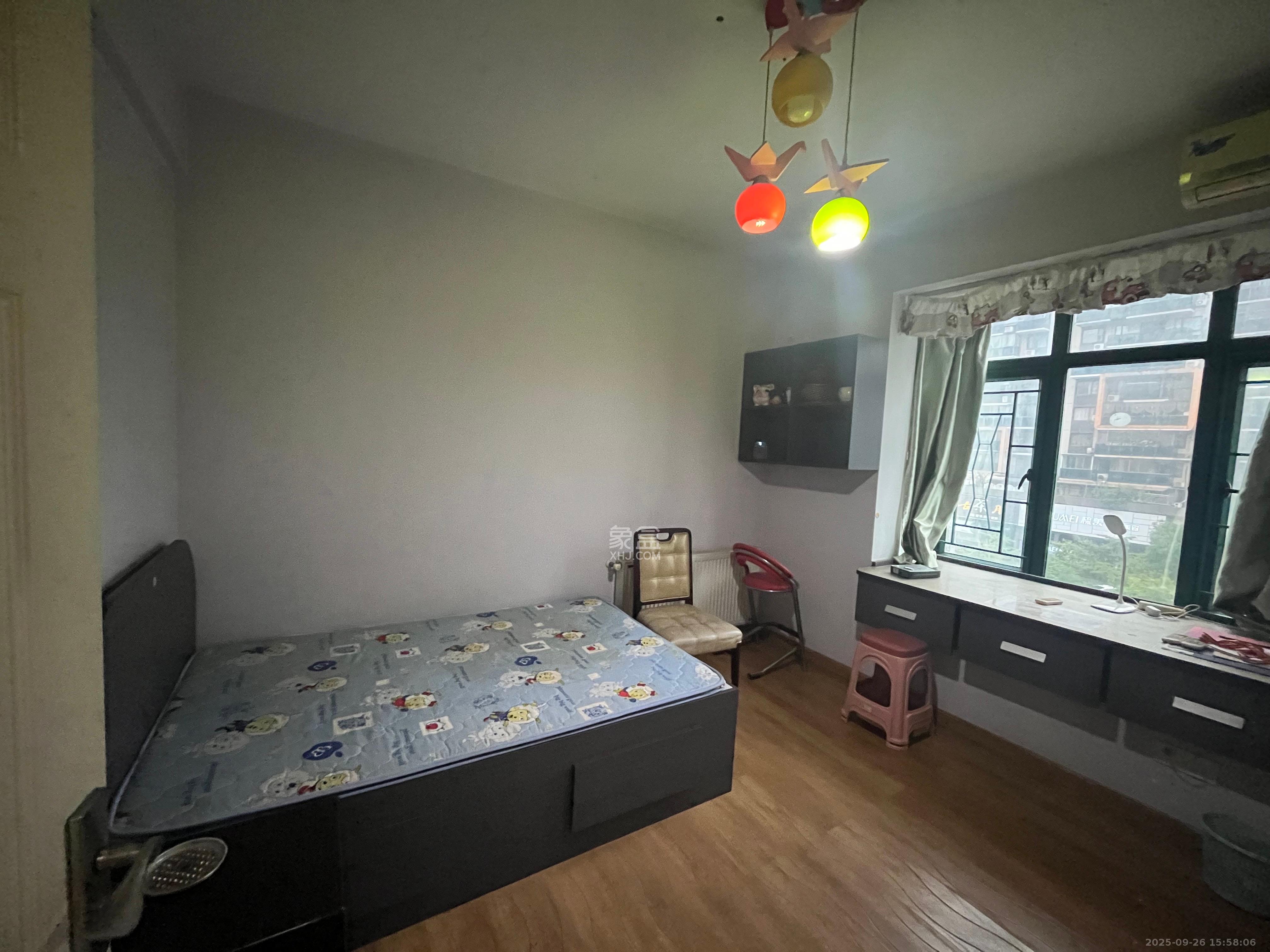 申奥美域 5室2厅2卫 3500.0元/月 申奥美域 5室2厅2卫 3500.0元/月室内图