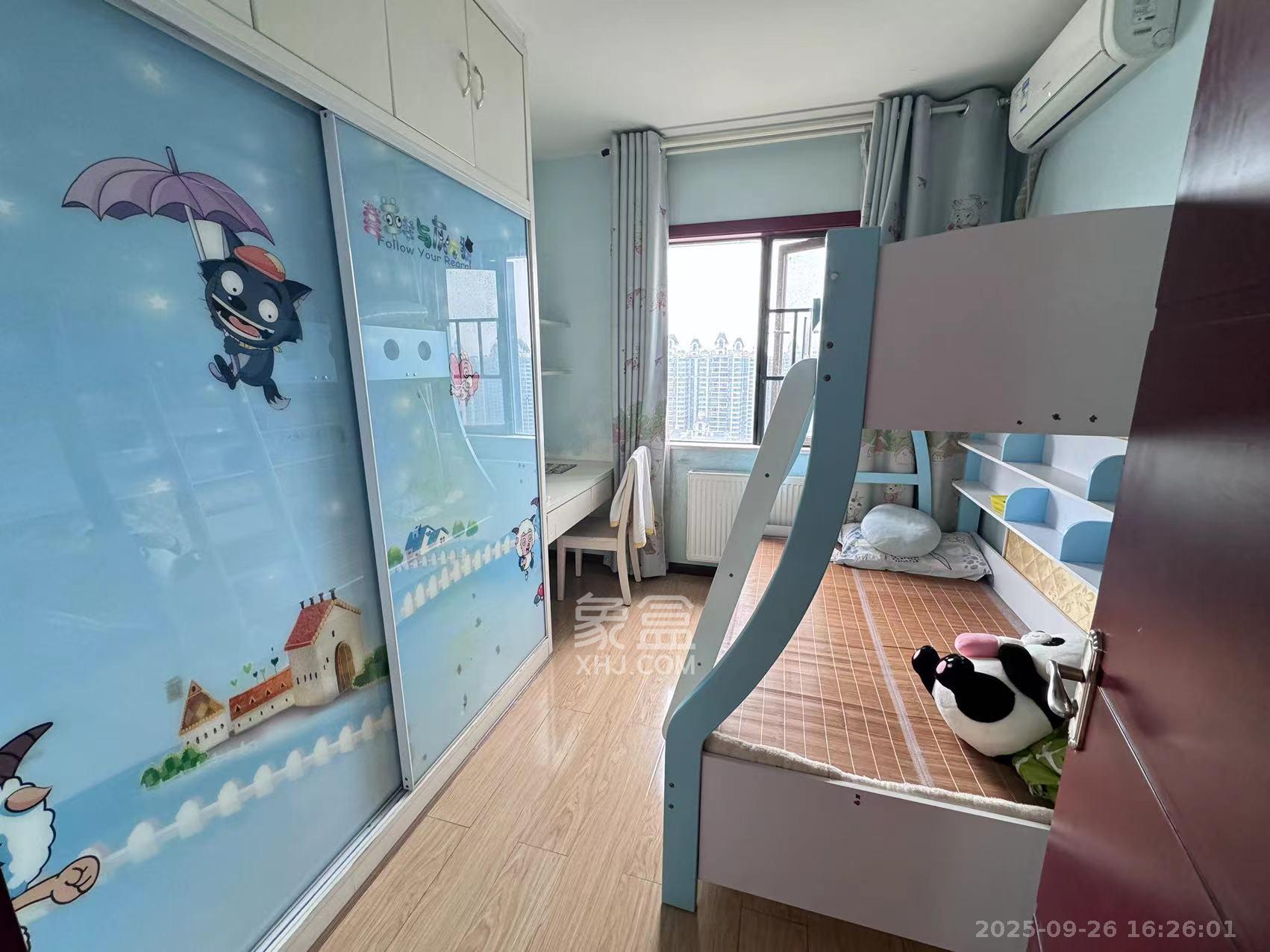 润和之悦（金泽园）  4室2厅2卫    2200.0元/月室内图