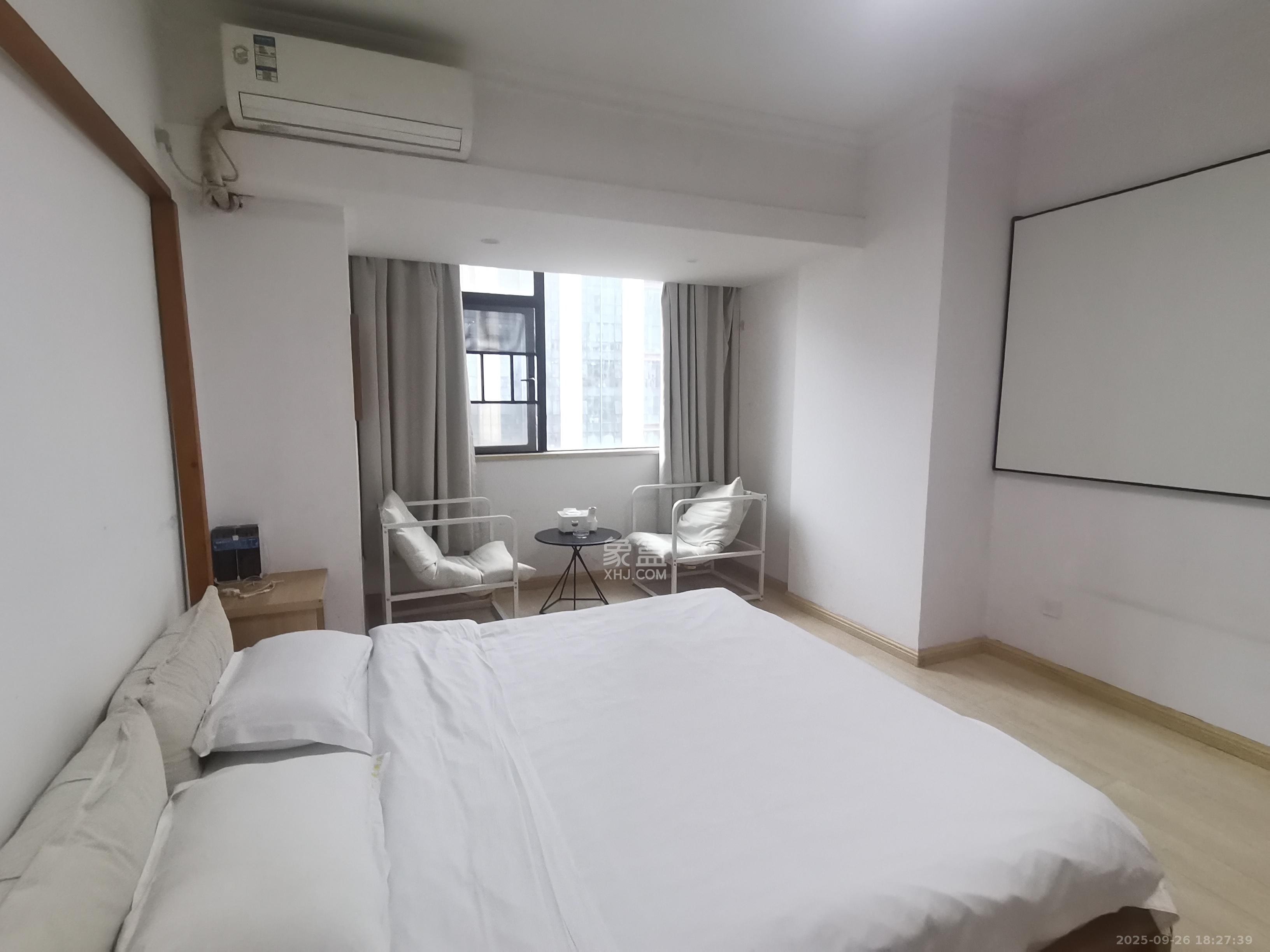 五江天街北区  1室1厅1卫    1400.0元/月室内图