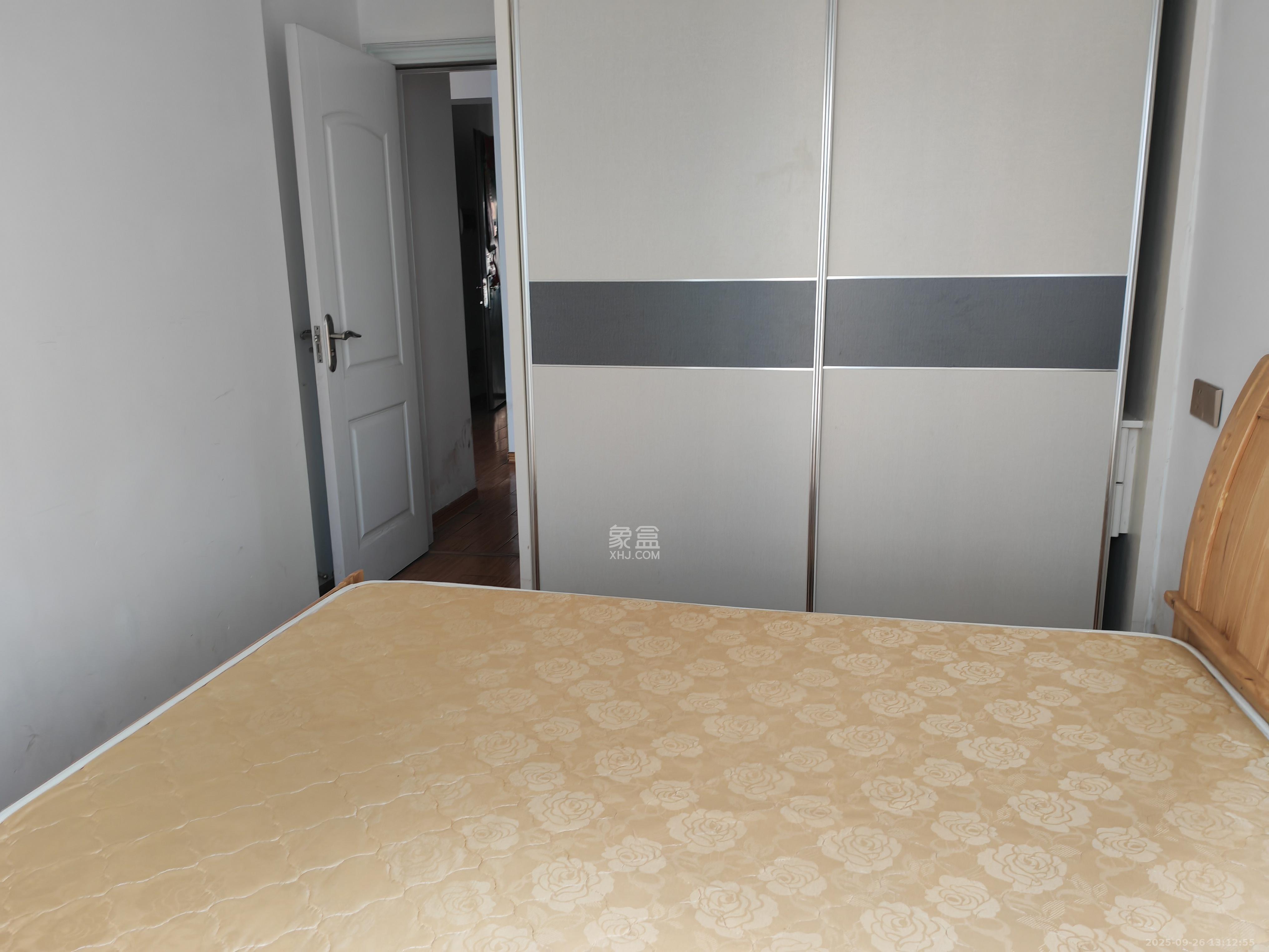 海伦春天  1室0厅0卫    1700.0元/月室内图