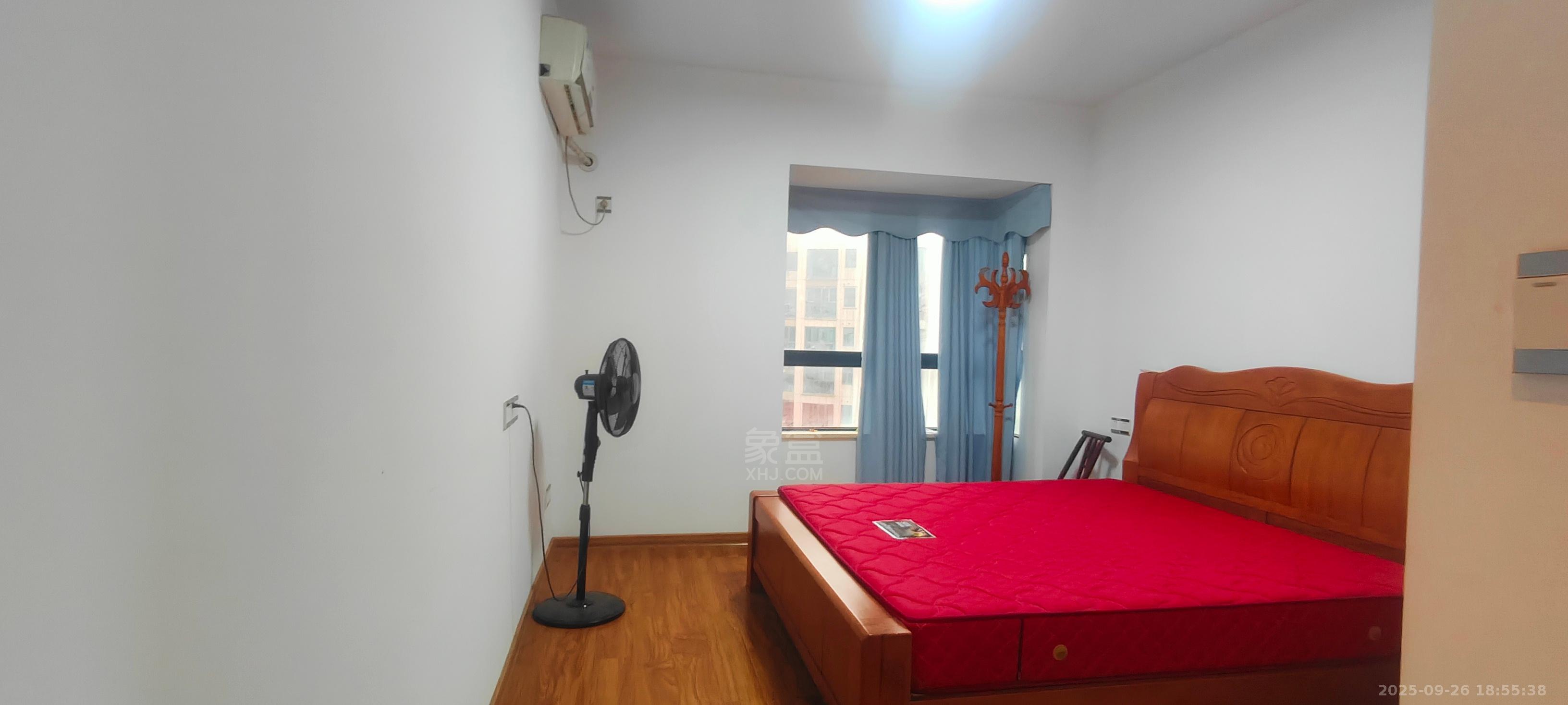 武广国际学苑 3室2厅2卫 2300.0元/月 武广国际学苑 3室2厅2卫 2300.0元/月室内图