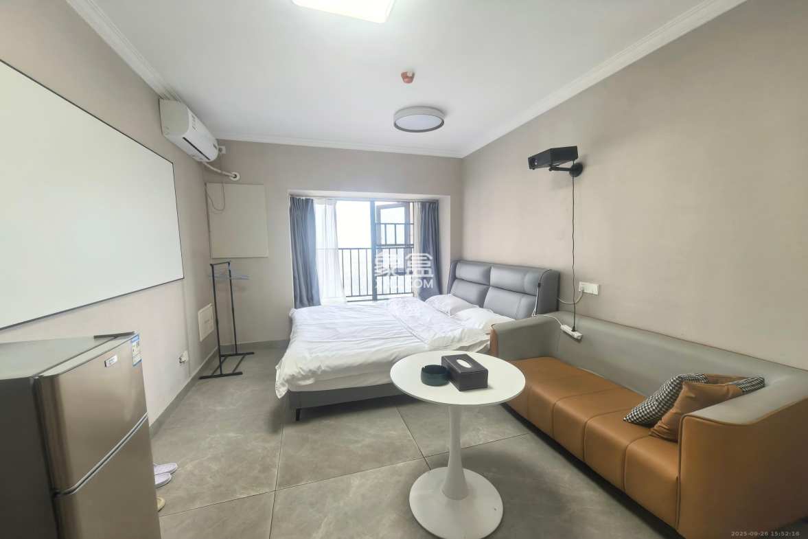 碧桂园城市之光 1室0厅0卫 1600.0元/月 碧桂园城市之光 1室0厅0卫 1600.0元/月室内图