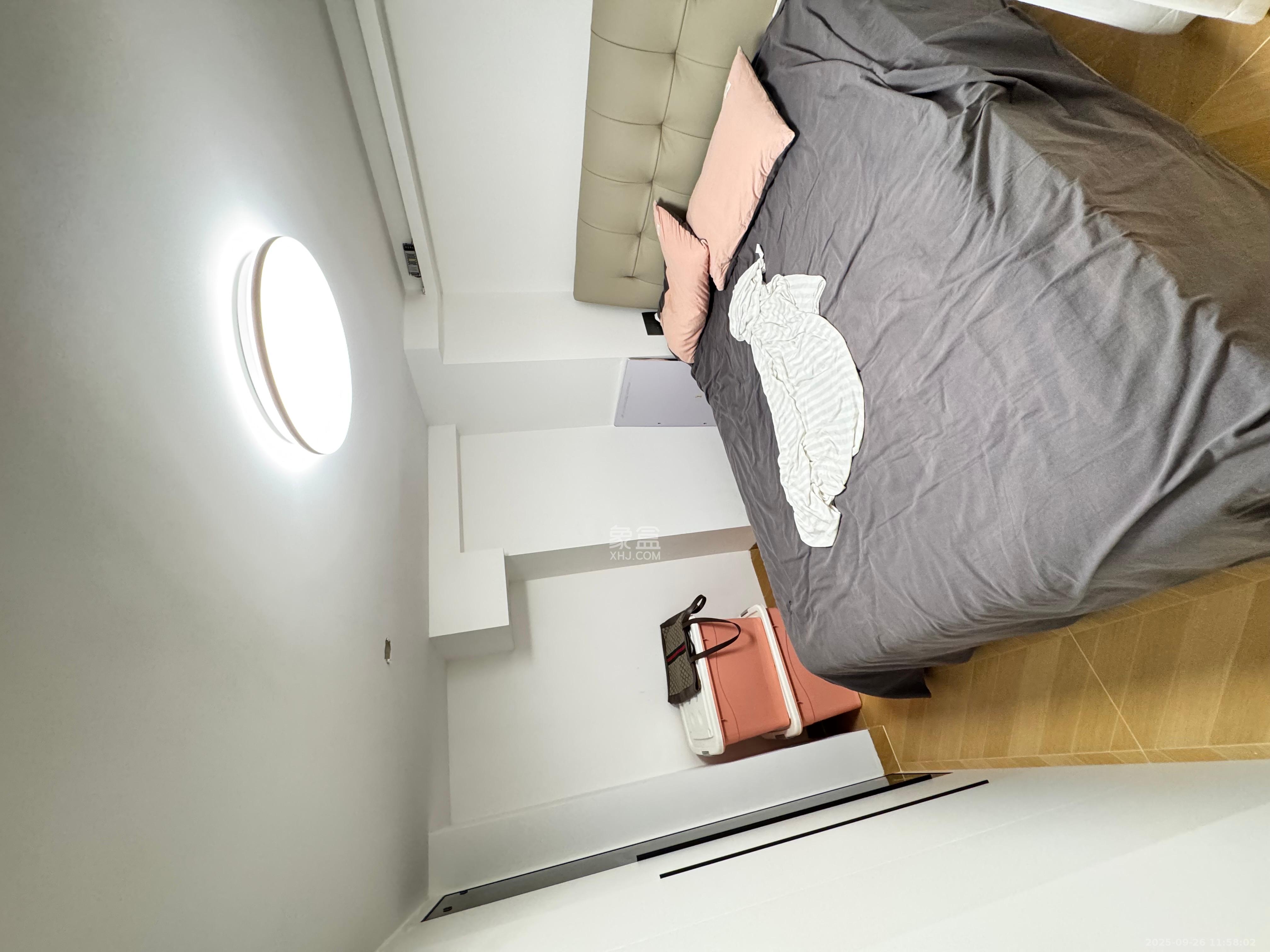 时代MOMA云PARK 2室1厅1卫 2500.0元/月 时代MOMA云PARK 2室1厅1卫 2500.0元/月室内图