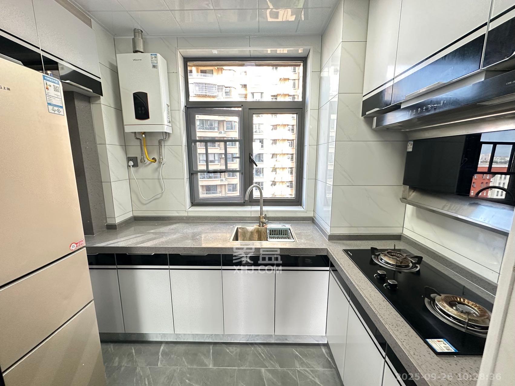 嘉雨兴园 2室1厅1卫 2800.0元/月 嘉雨兴园 2室1厅1卫 2800.0元/月室内图