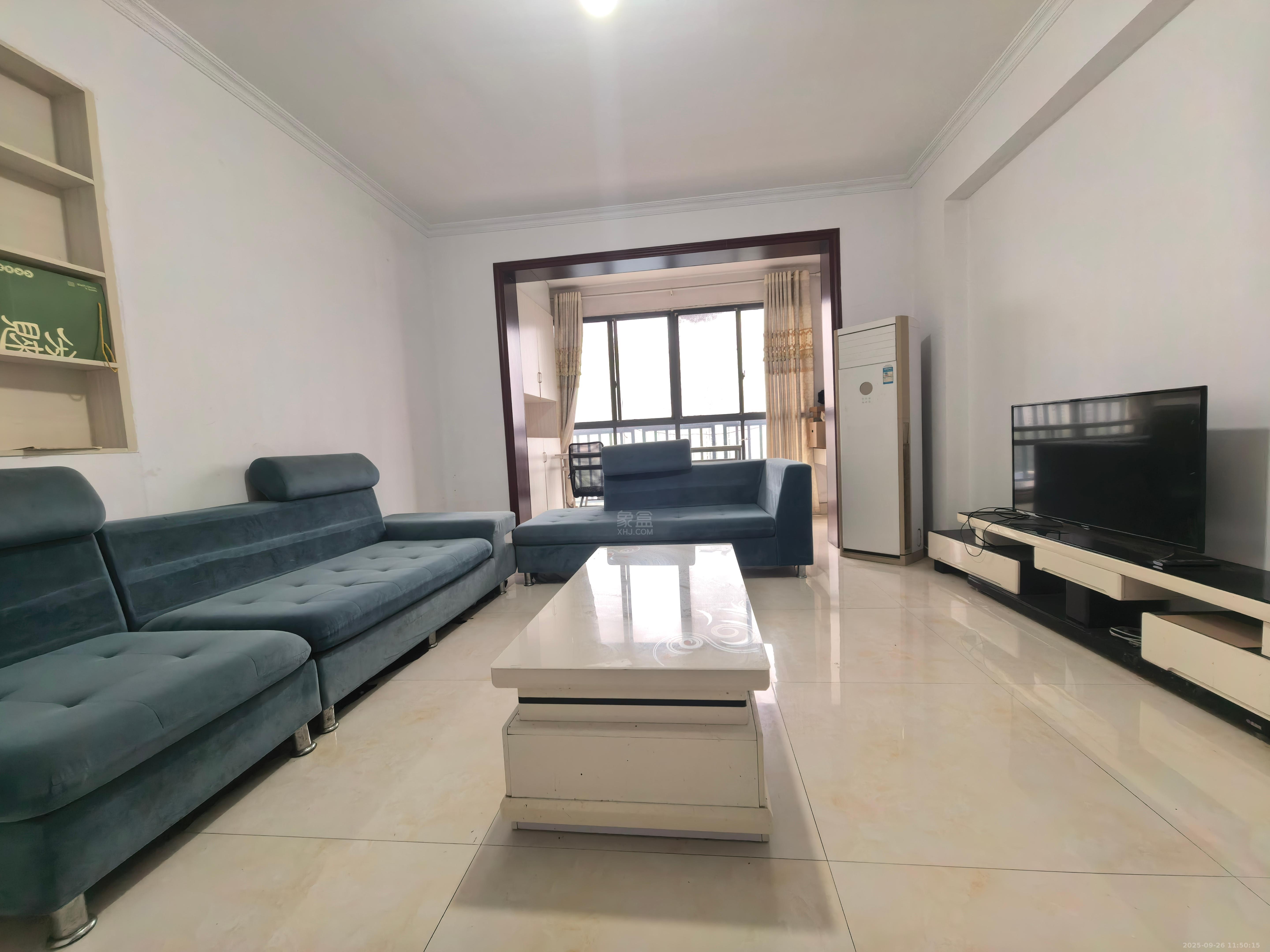 泰山公馆 3室2厅2卫 1800.0元/月 泰山公馆 3室2厅2卫 1800.0元/月室内图