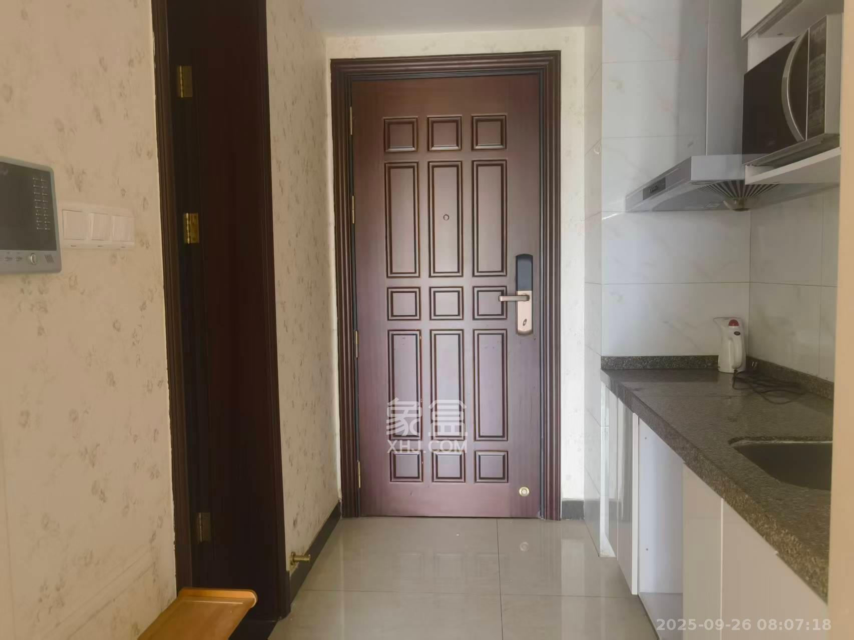 恒大御景湾  1室1厅1卫    2400.0元/月室内图