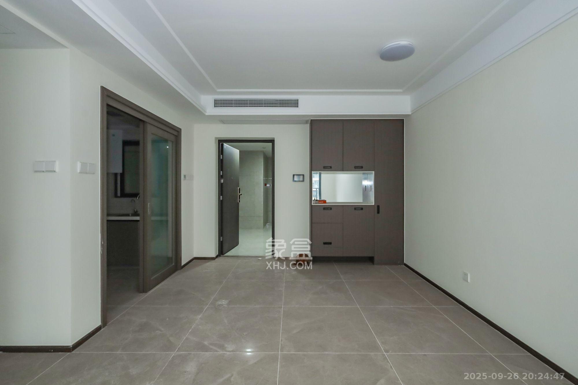 滨江府1913  4室2厅2卫    4000.0元/月室内图